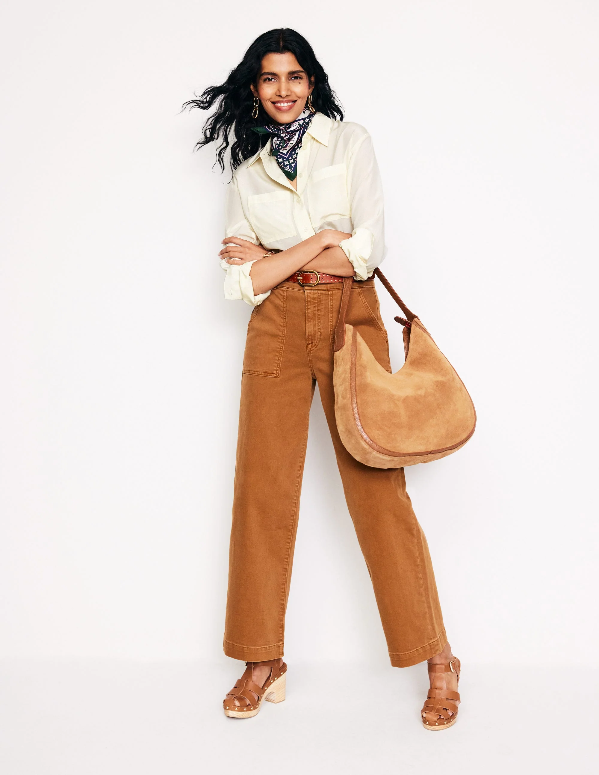 Connie Lockeres Seidenhemd-Ivory and Navy Spot - Image 4