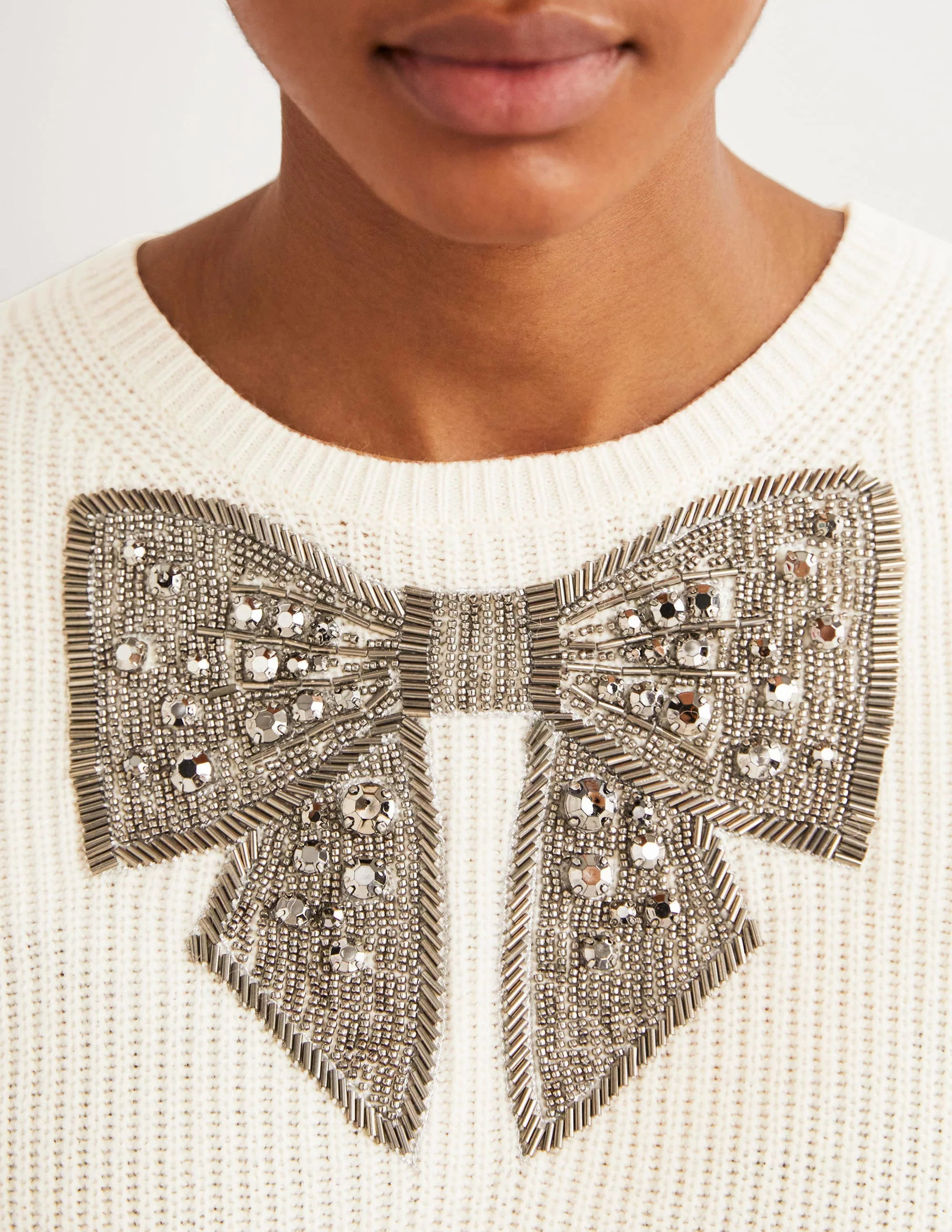 Cream Embellished Bow Ribbed Jumper-Warmes Naturweiß, Schleife mit Schmucksteinen - Image 2