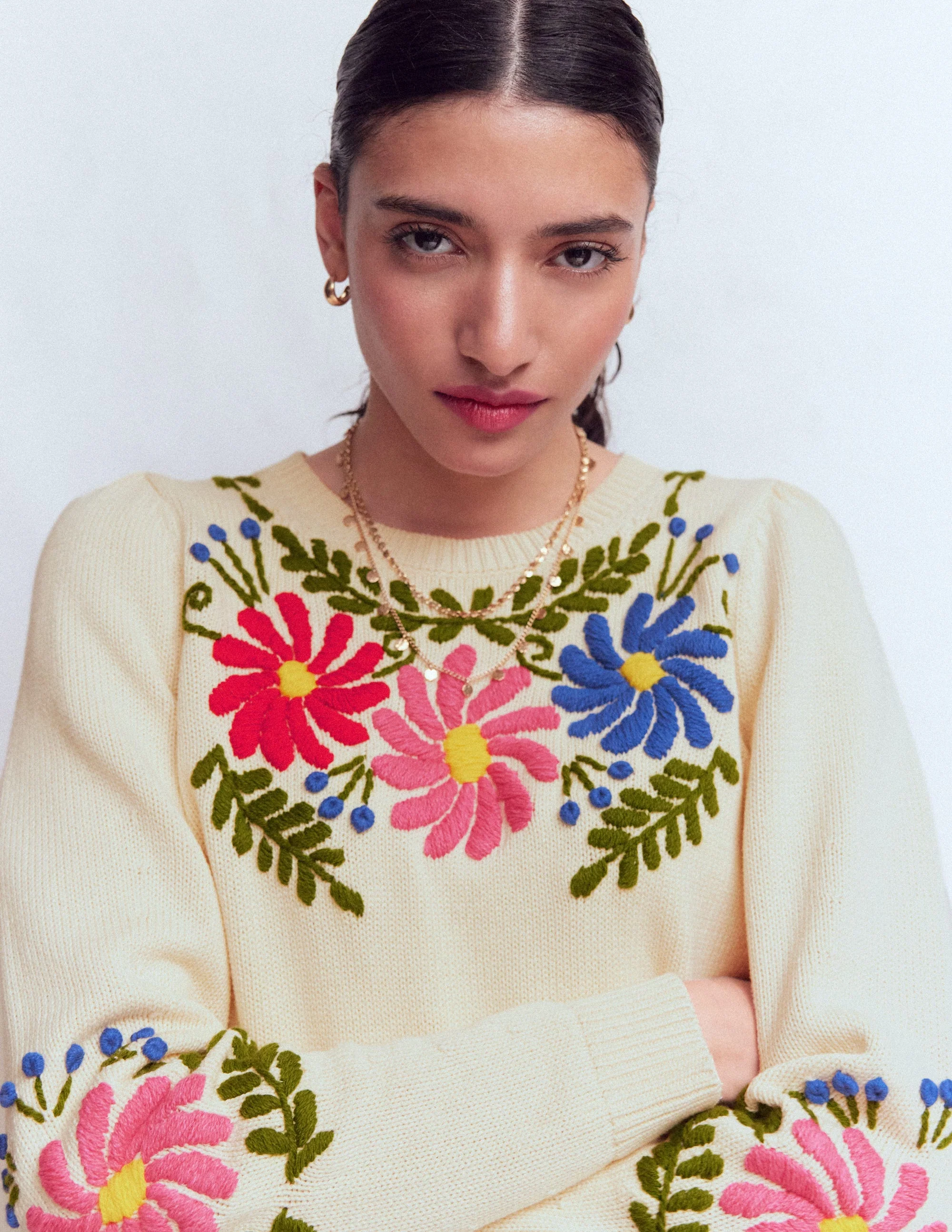 Davina Pullover mit Puffärmeln-Naturweiß mit Stickerei