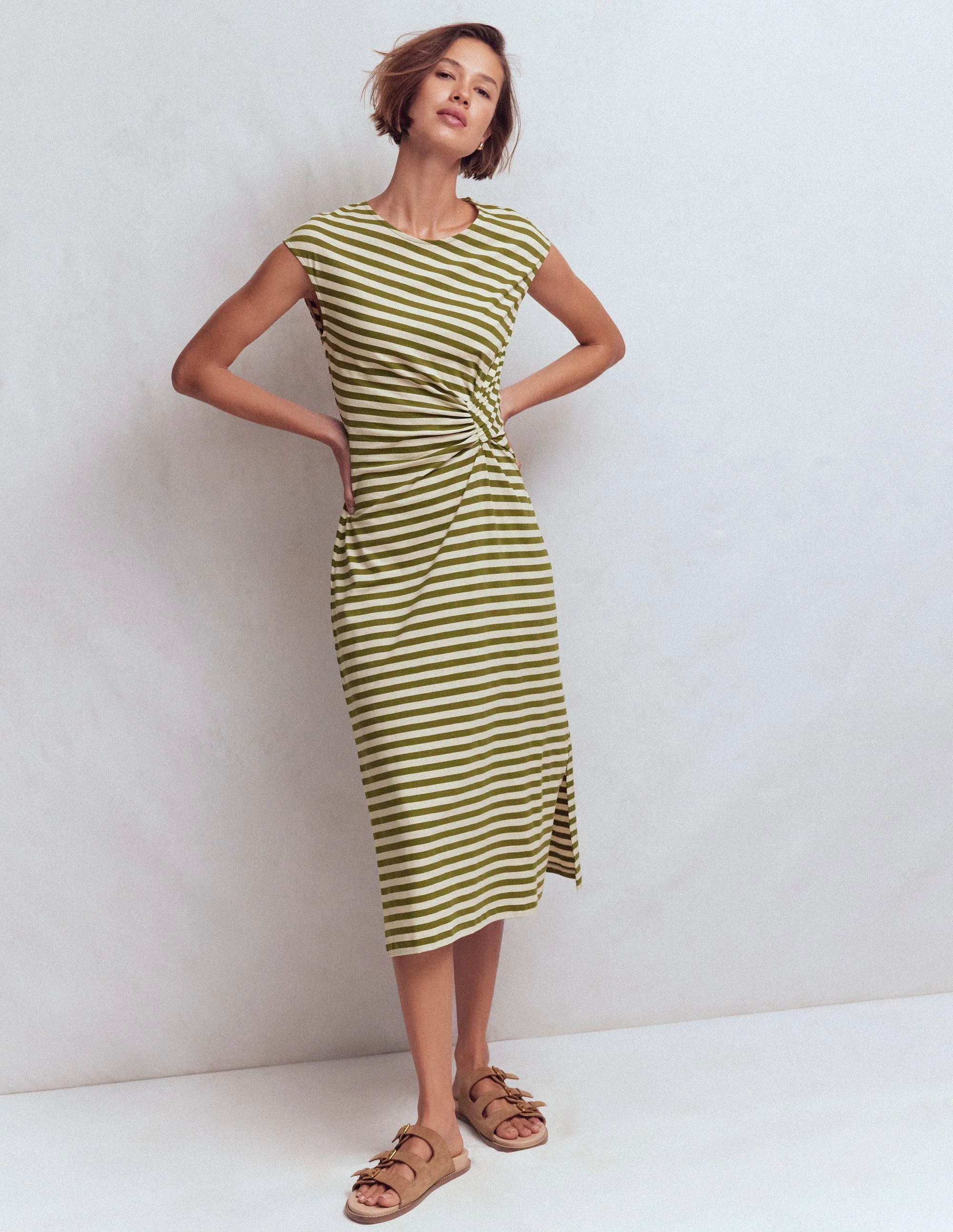 Delilah Midikleid mit Twistdetail-Bunt - Image 4