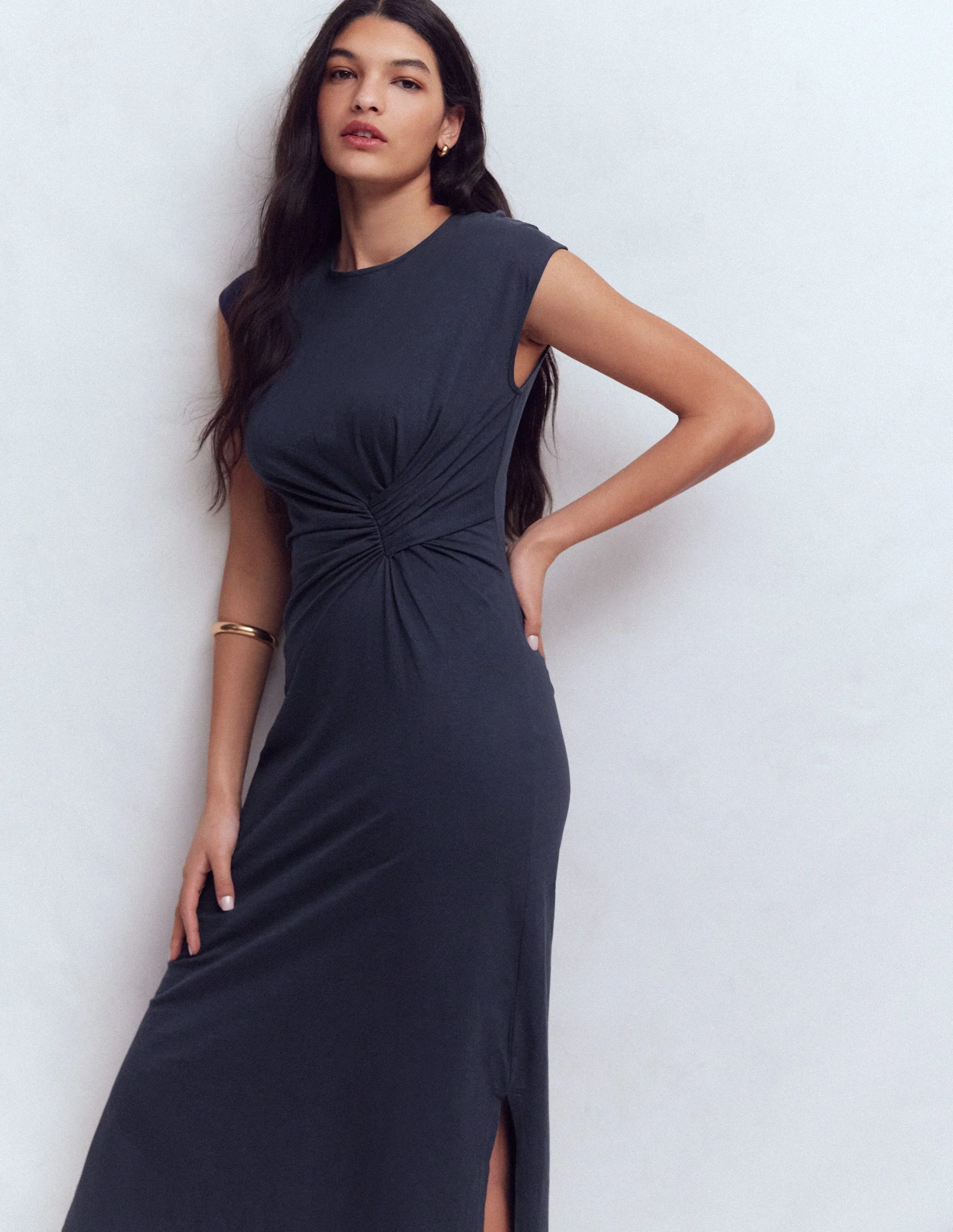 Delilah Midikleid mit Twistdetail-Marineblau - Image 8