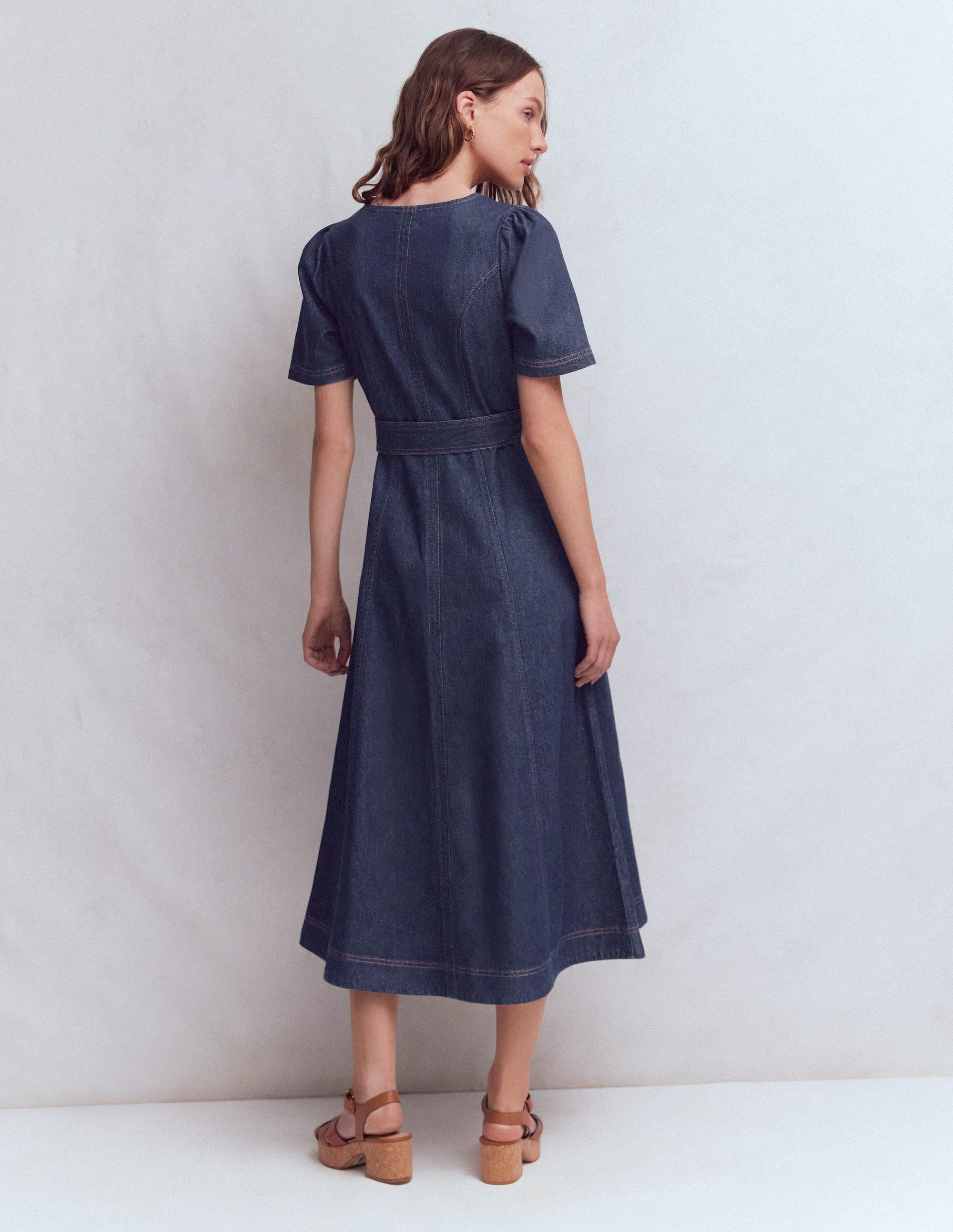 Denim-Kleid mit Knopfdetail-Indigo Gewaschen - Image 3
