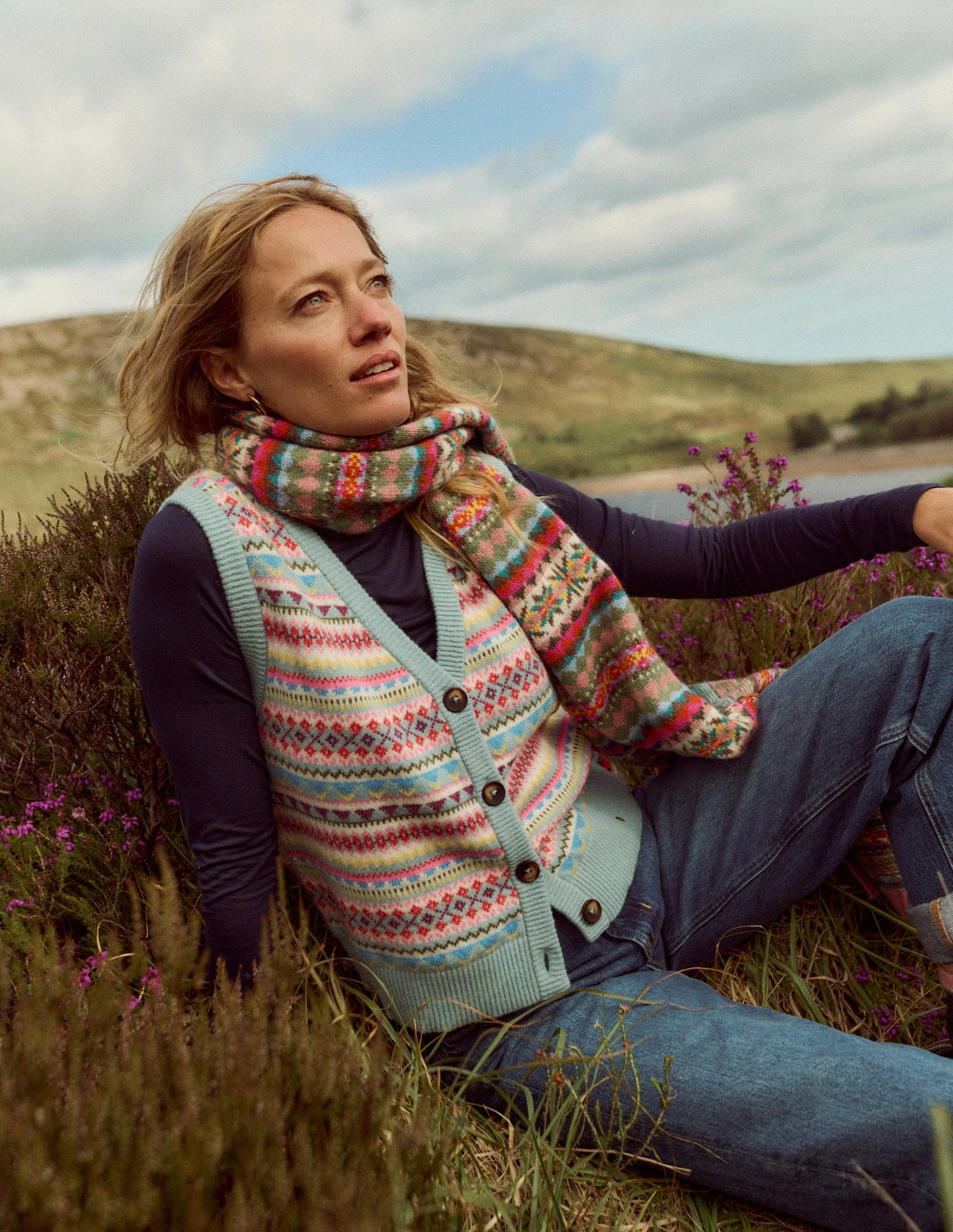Edie Fair-Isle-Weste-Blau, Klassisches Fair-Isle-Design - Image 7
