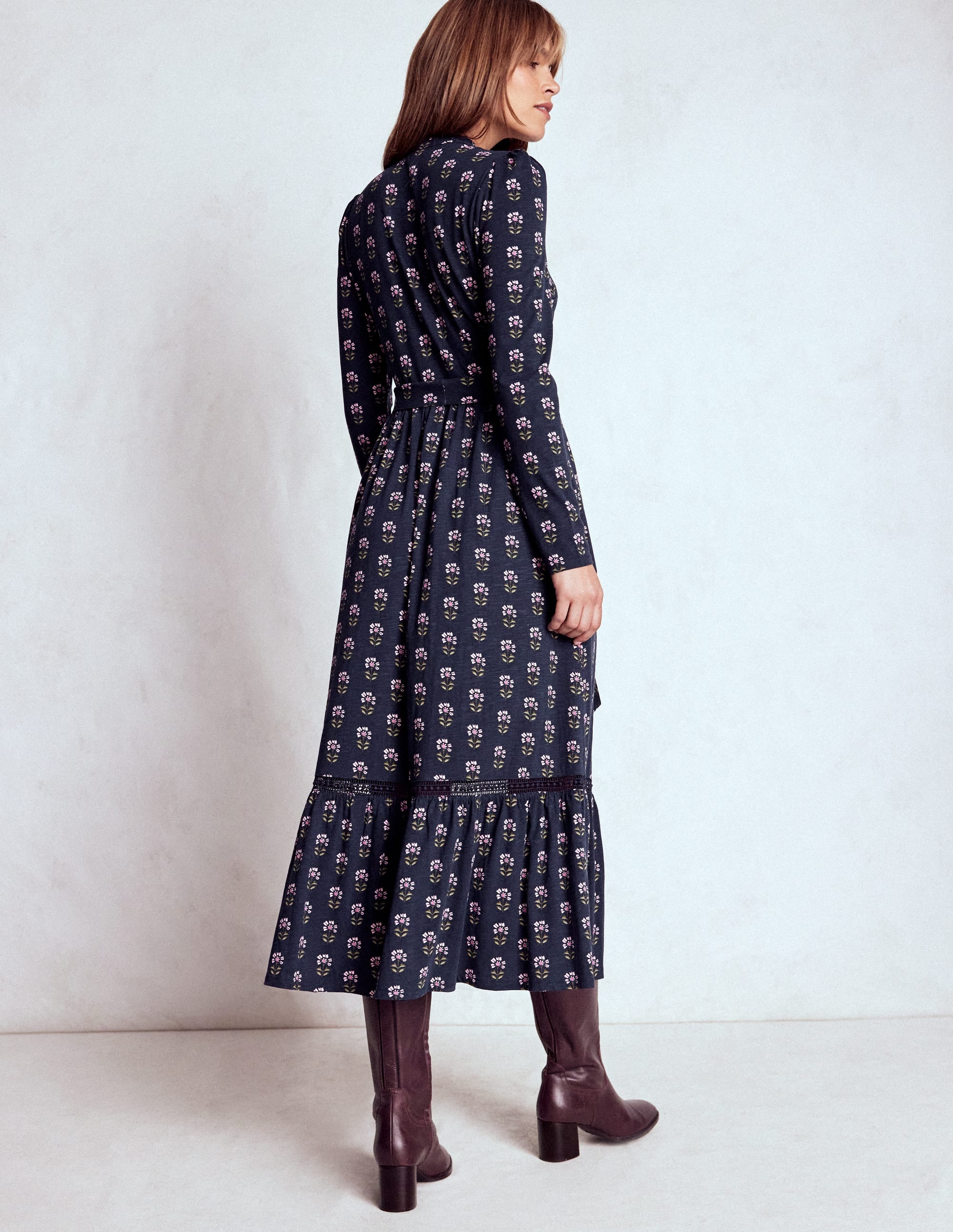 Edwina Jersey-Hemdblusenkleid-Französisch-Marineblau, Holzblock Blume - Image 3