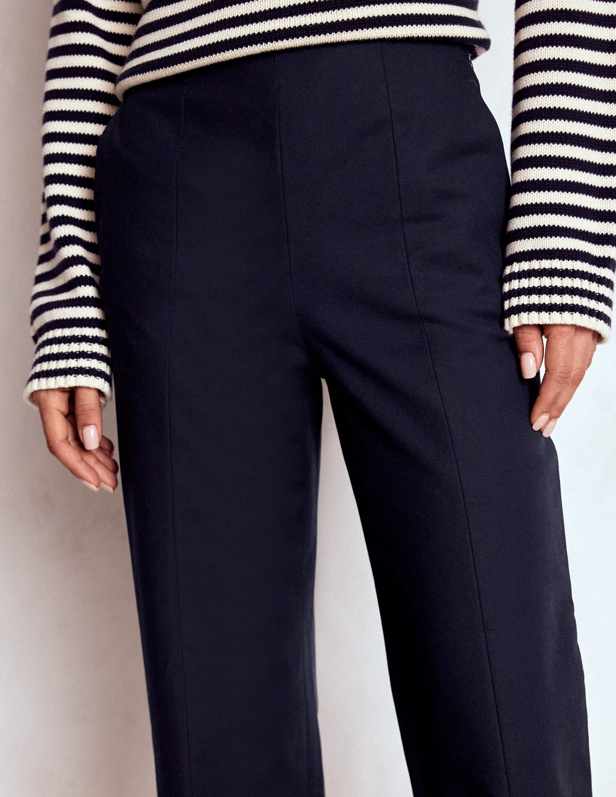 Elegante 7/8-Hose-Marineblau - Image 2