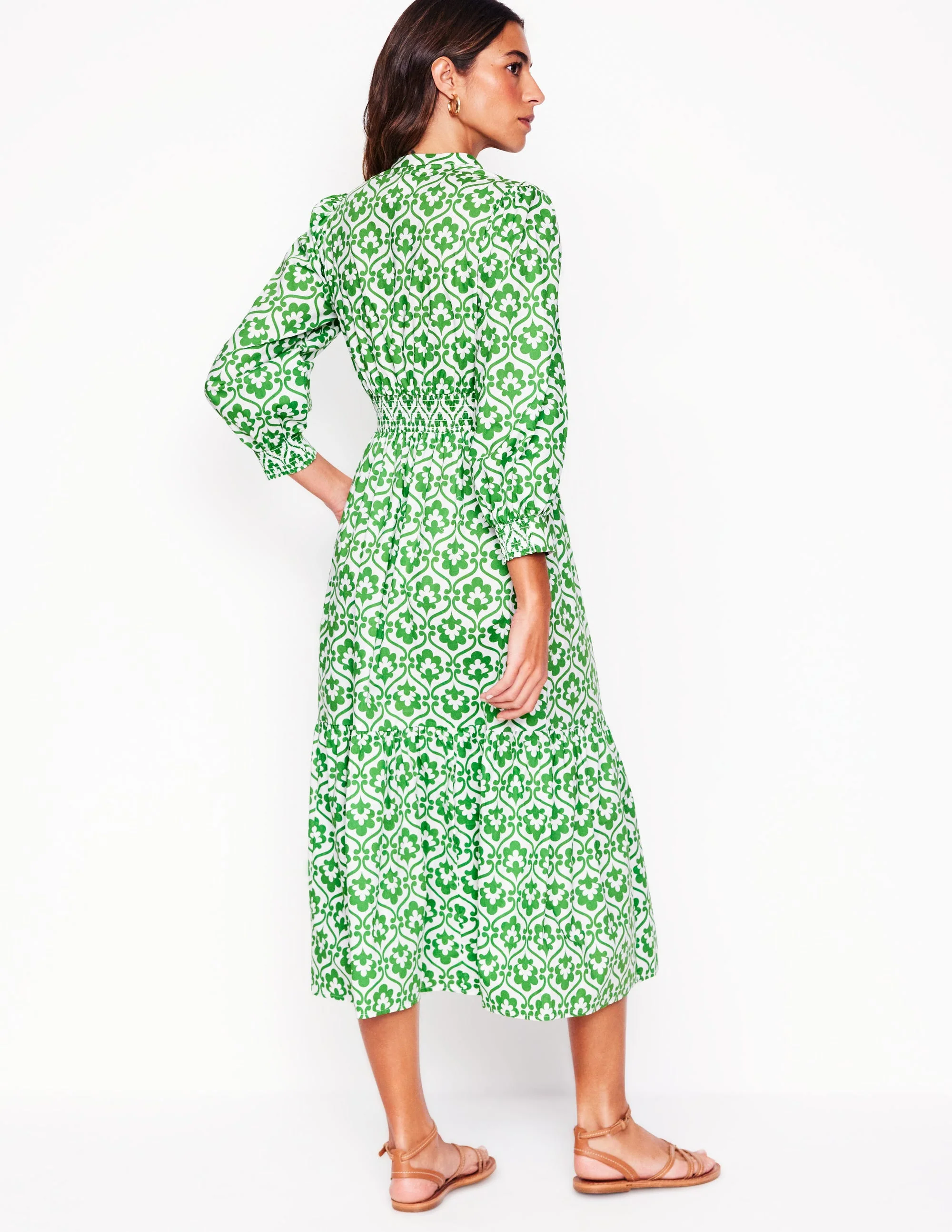 Elena Gestuftes Midikleid aus Baumwolle-Paradiesgrün, Efeu-Spalier - Image 3