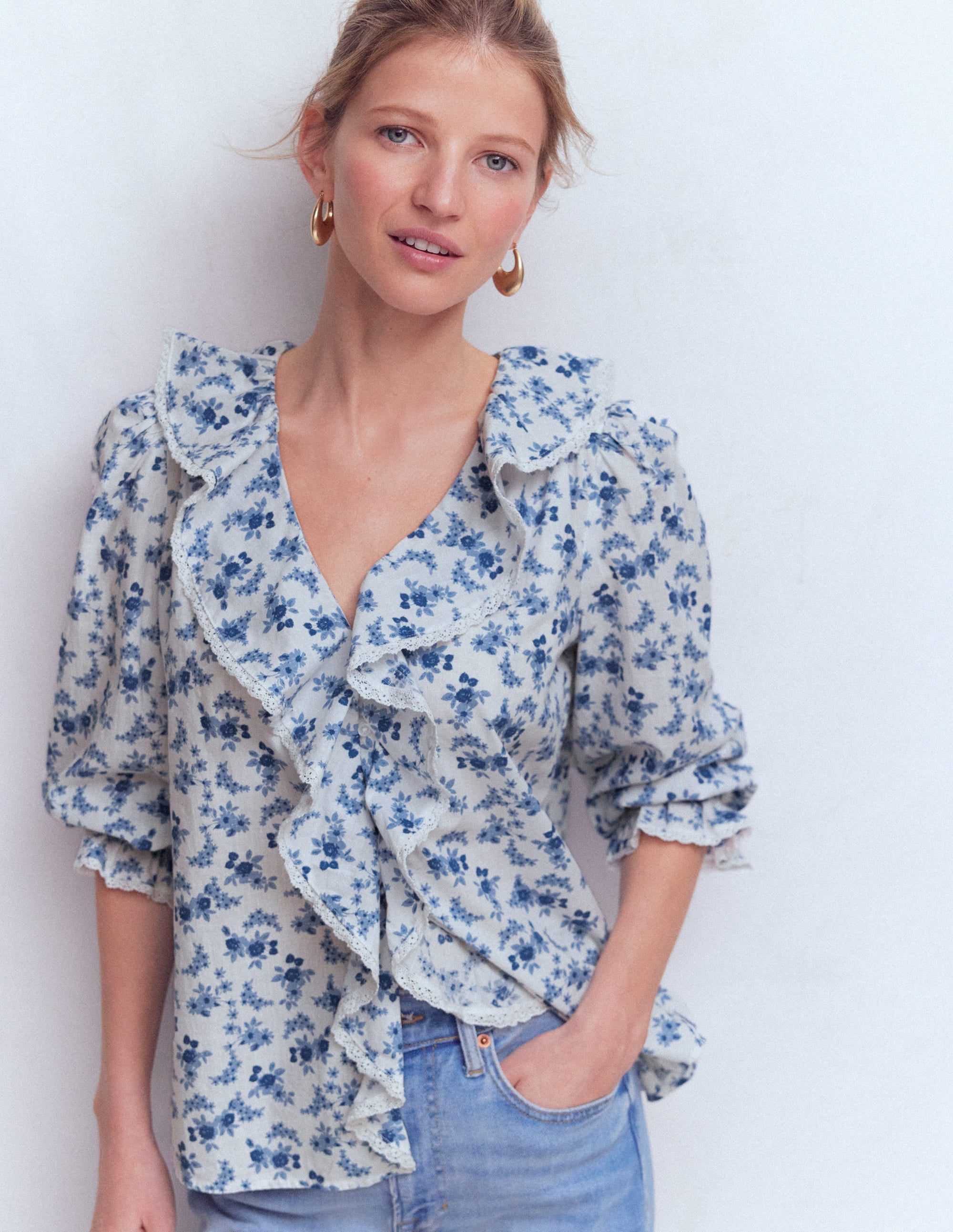 Eliza Rüschenbluse mit V-Ausschnitt-Turmalinblau, Zierliche Rebe - Image 5