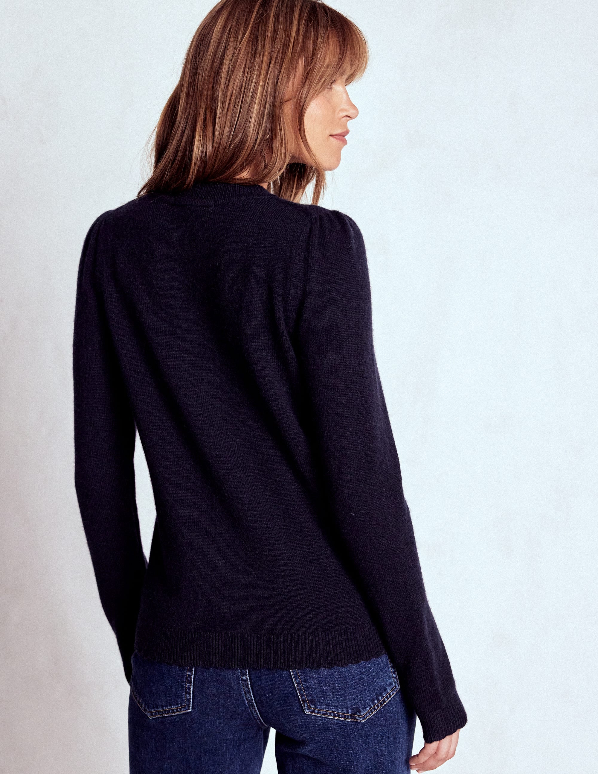Elizabeth Verzierte Strickjacke-Marineblau, Blütenverzierung - Image 3