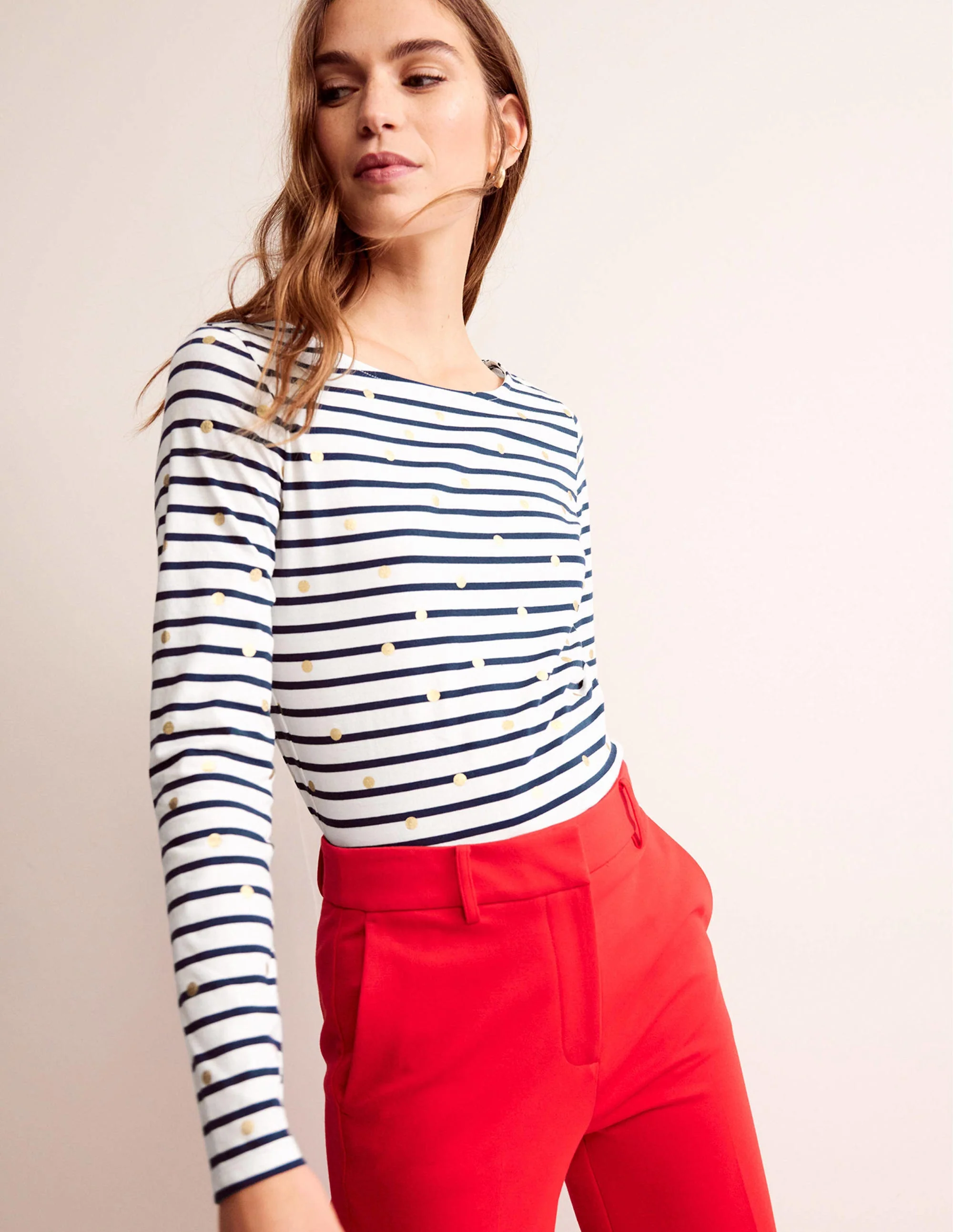 Ella Breton-Shirt mit langen Ärmeln-Naturweiß, Marineblau Folien-Punkte