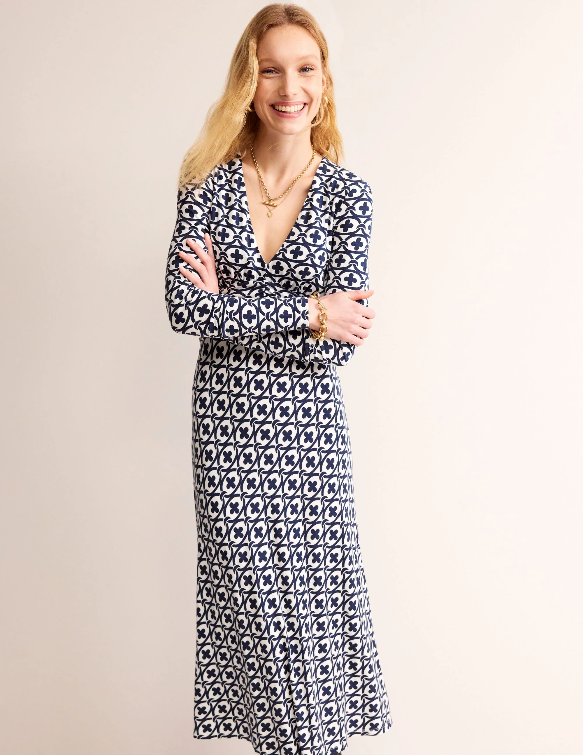 Elodie Midikleid in Empire-Form-Französisches Marineblau, Blütenkette - Image 4