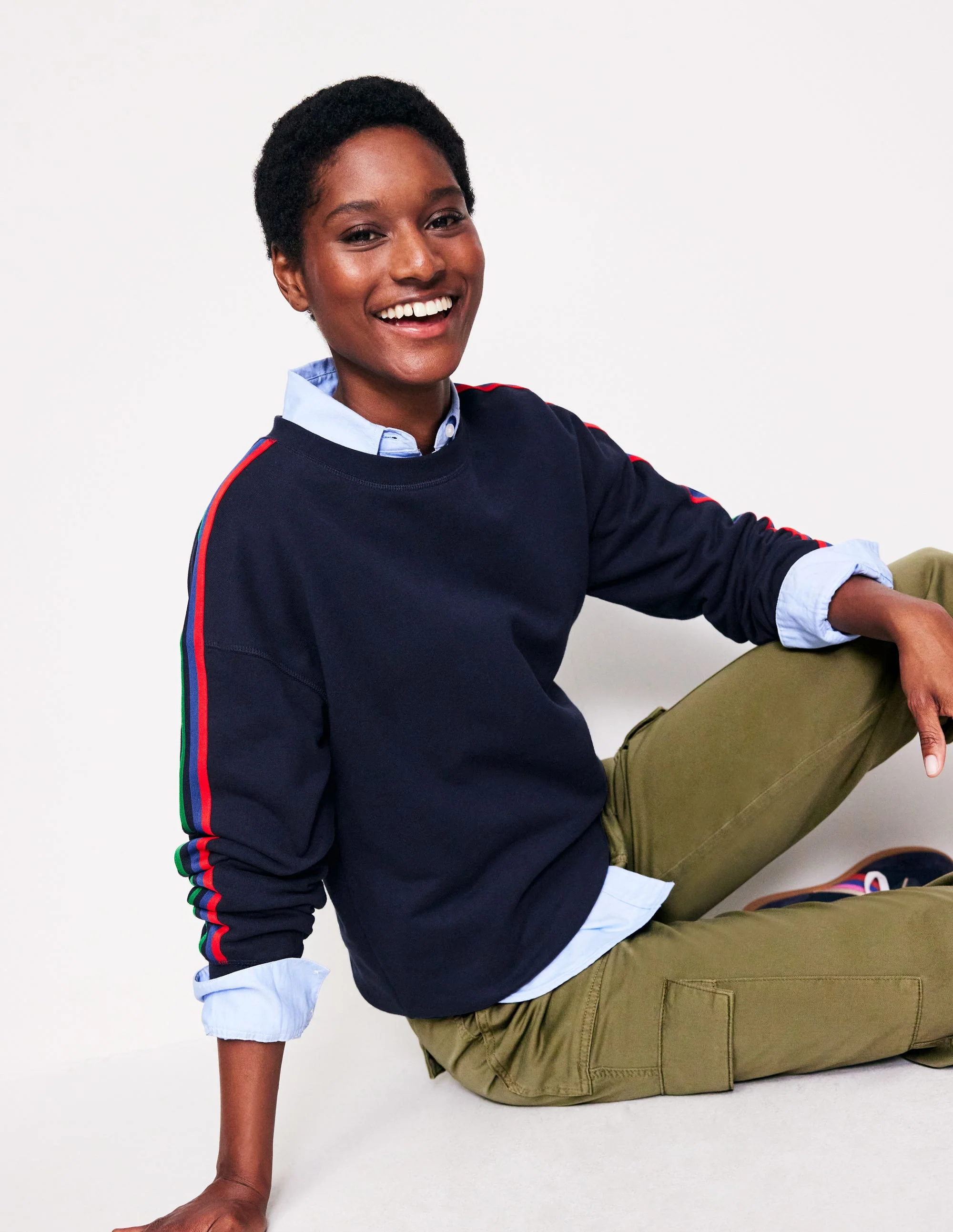Emi Sweatshirt mit lockerer Passform-Marineblau mit Streifen an der Seite