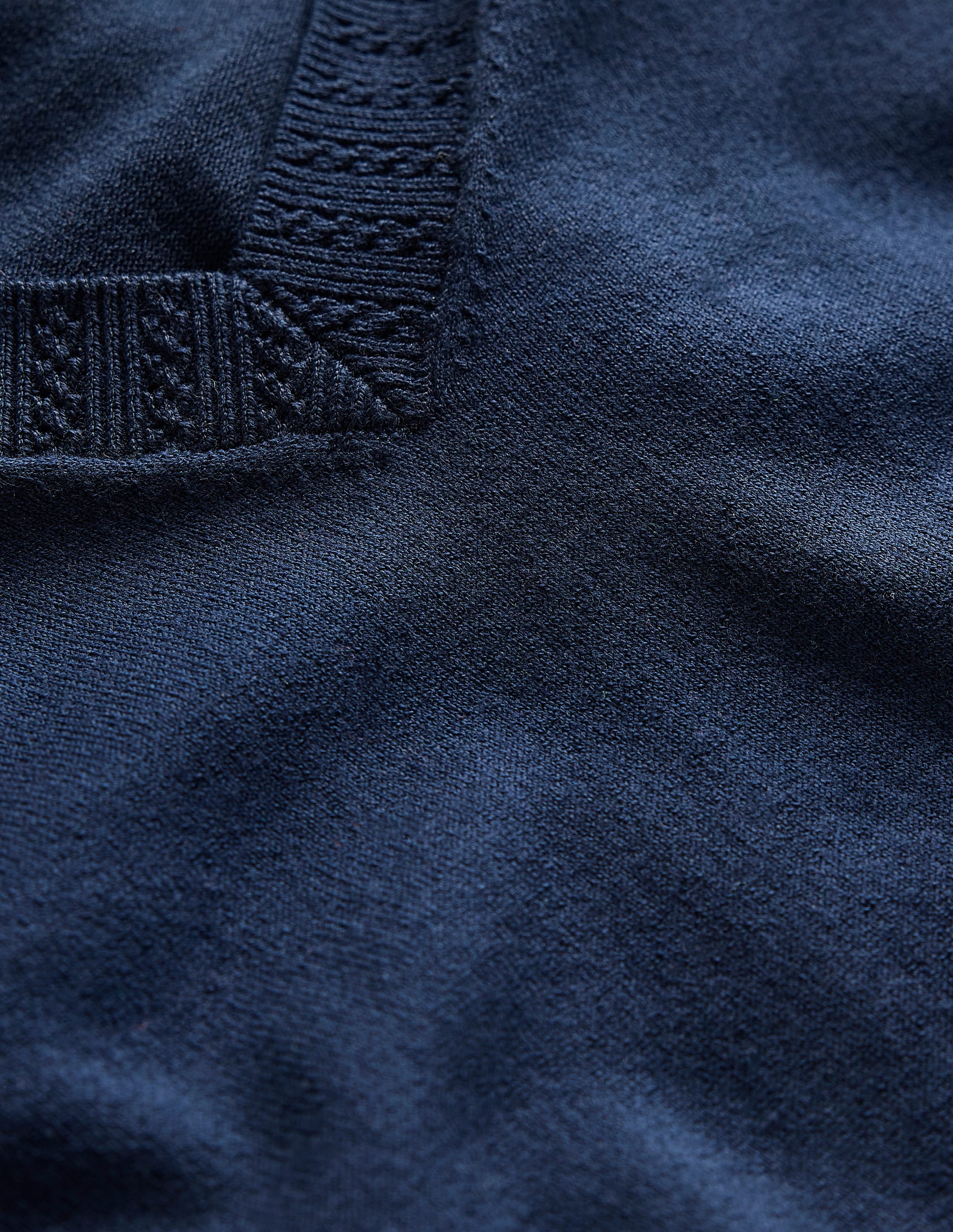 Emilia Baumwollpullover mit V-Ausschnitt-Marineblaue - Image 9