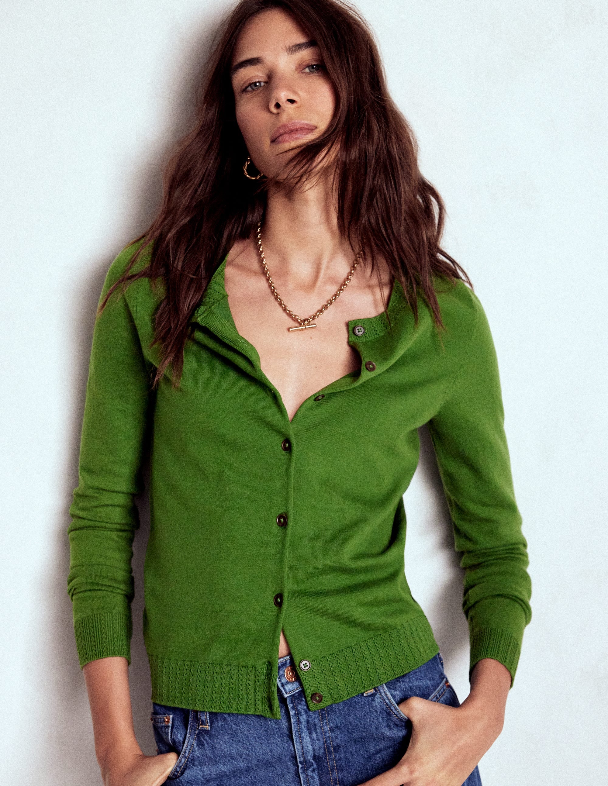 Emilia Baumwollstrickjacke mit Rundhalsausschnitt-Promenadengrün - Image 4