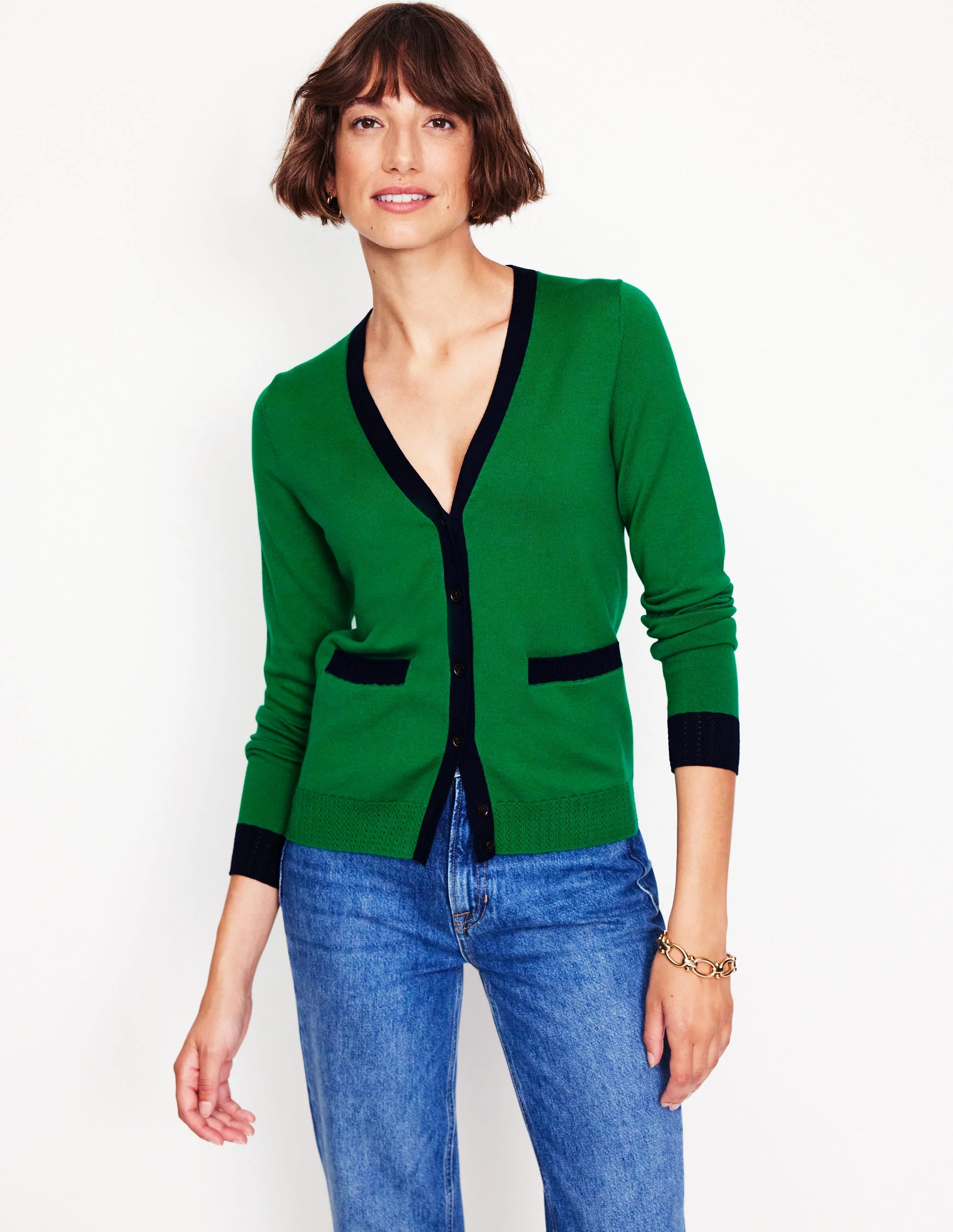 Emilia Baumwollstrickjacke mit V-Ausschnitt-Sattes Smaragdgrün - Image 4