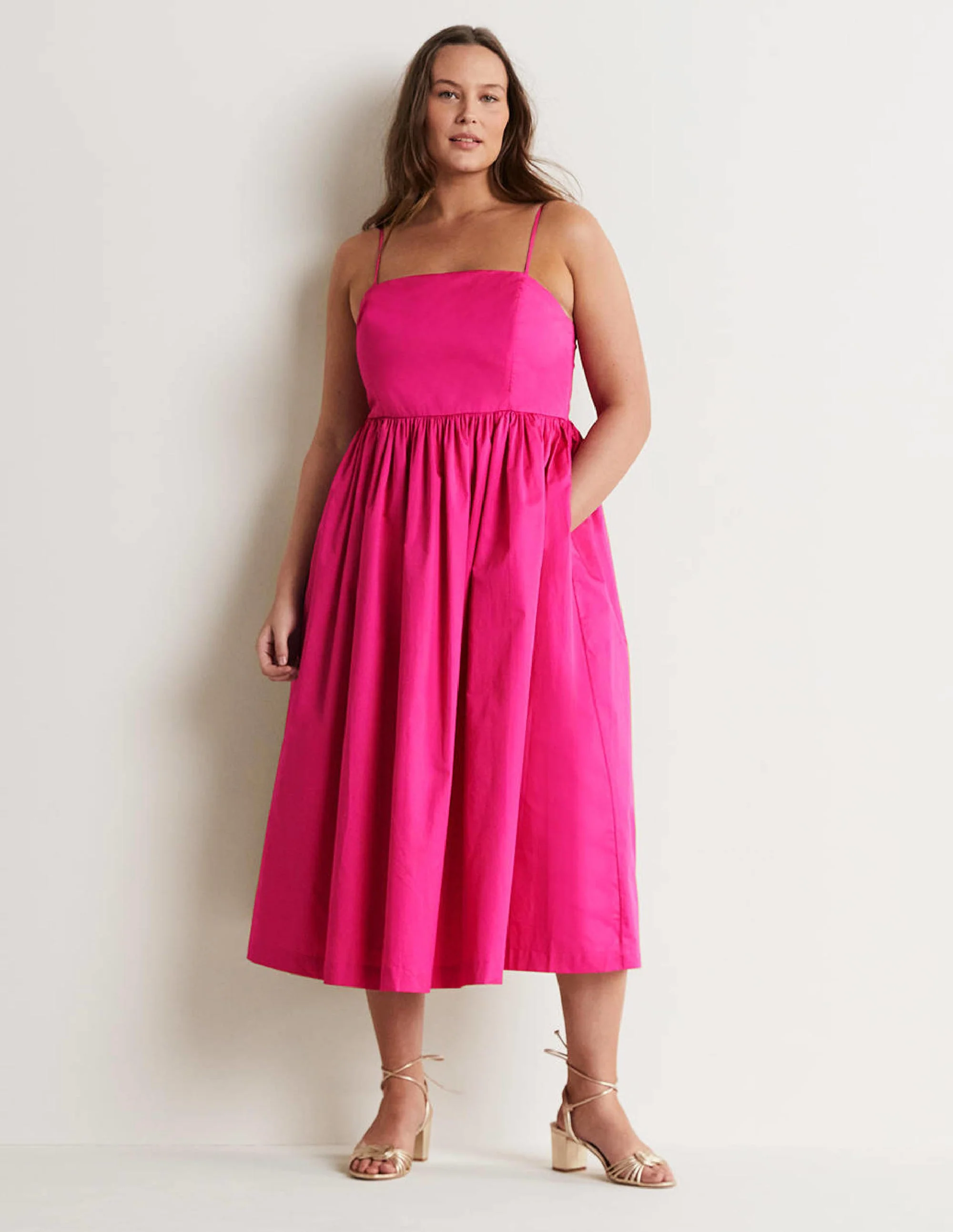 Emily Trägerloses Midikleid-Rosa - Image 6
