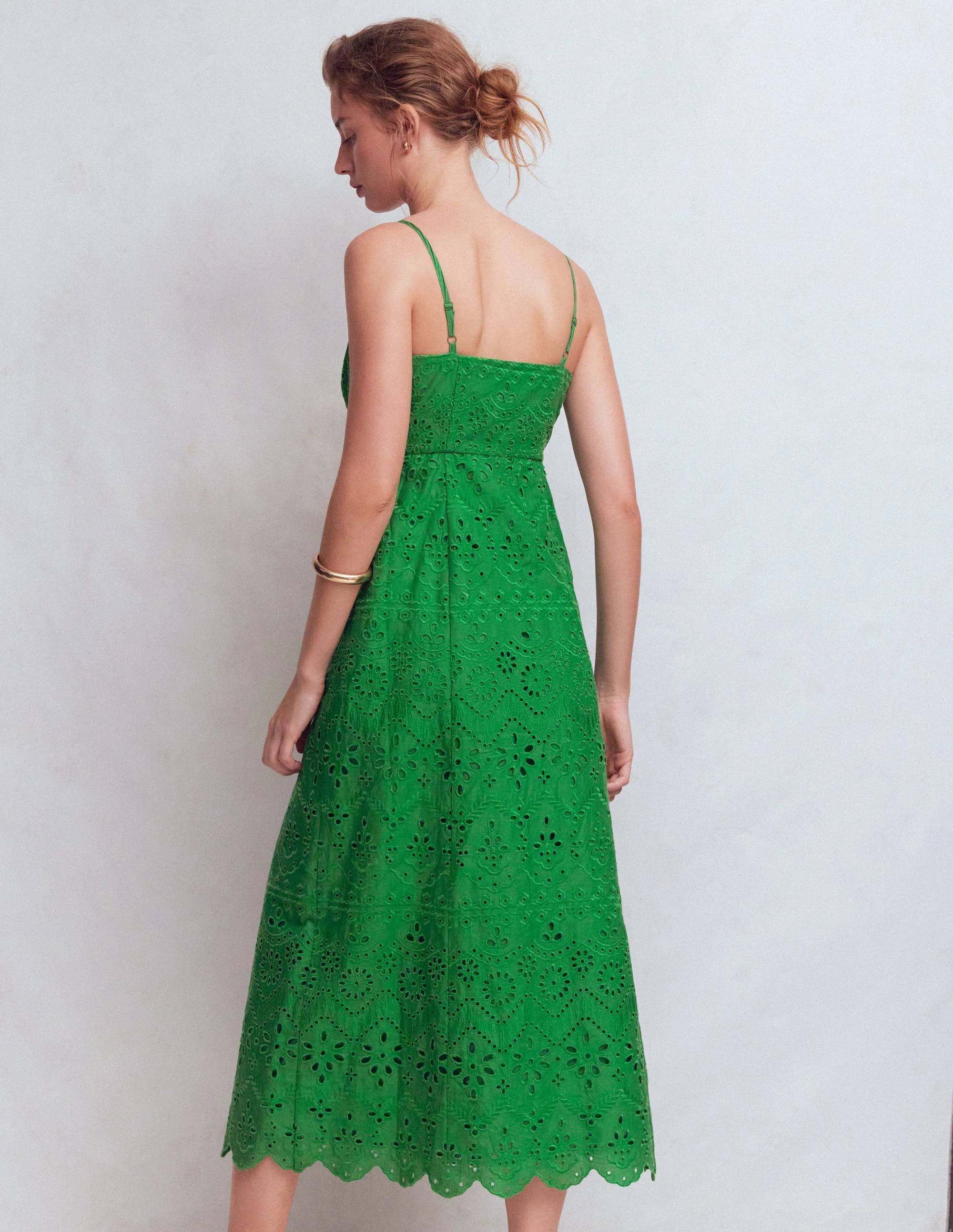 Empire-Kleid aus Leinen mit Lochstickerei-Sattes Smaragdgrün Lochstickerei - Image 3