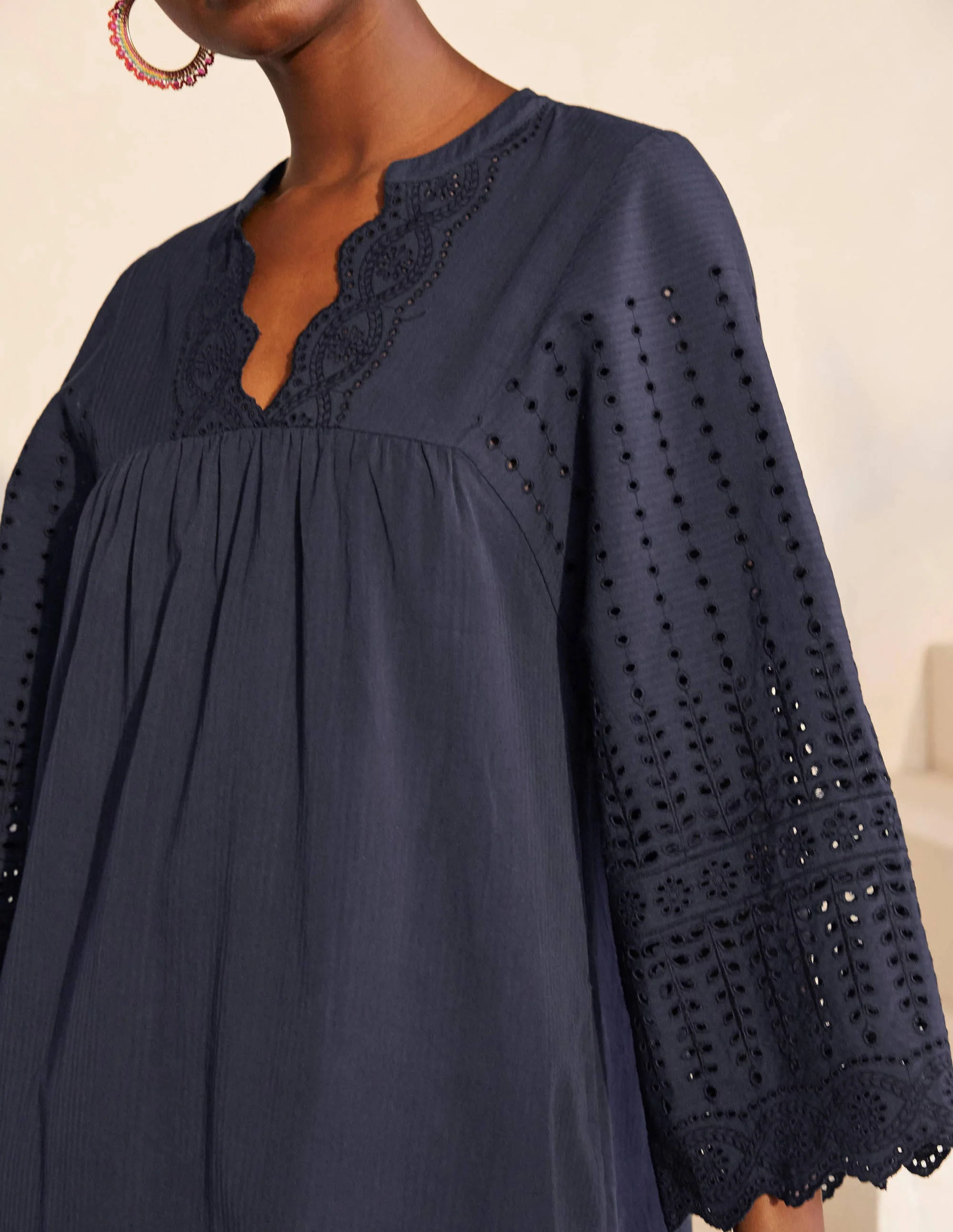 Erin Baumwollkleid mit Lockstickerei-Marineblau - Image 3