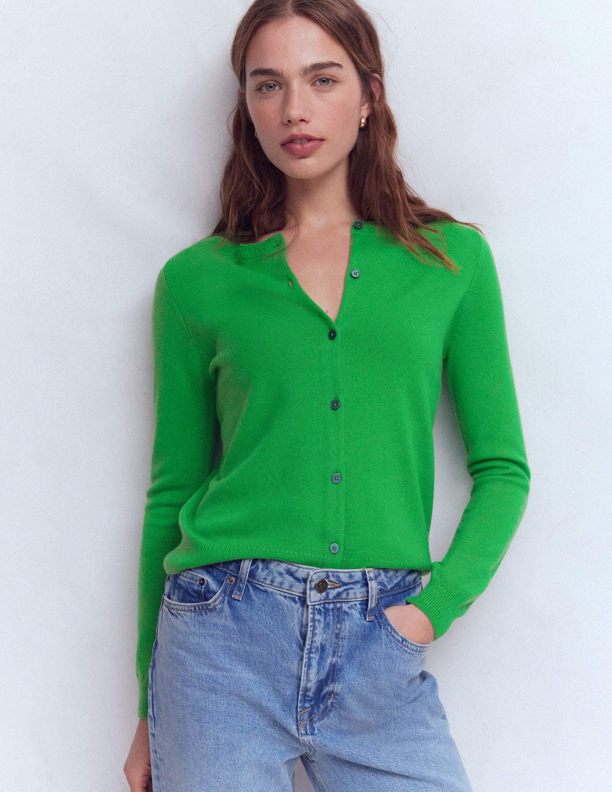Eva Kaschmir-Strickjacke mit Rundhalsausschnitt-Baumgrün - Image 4