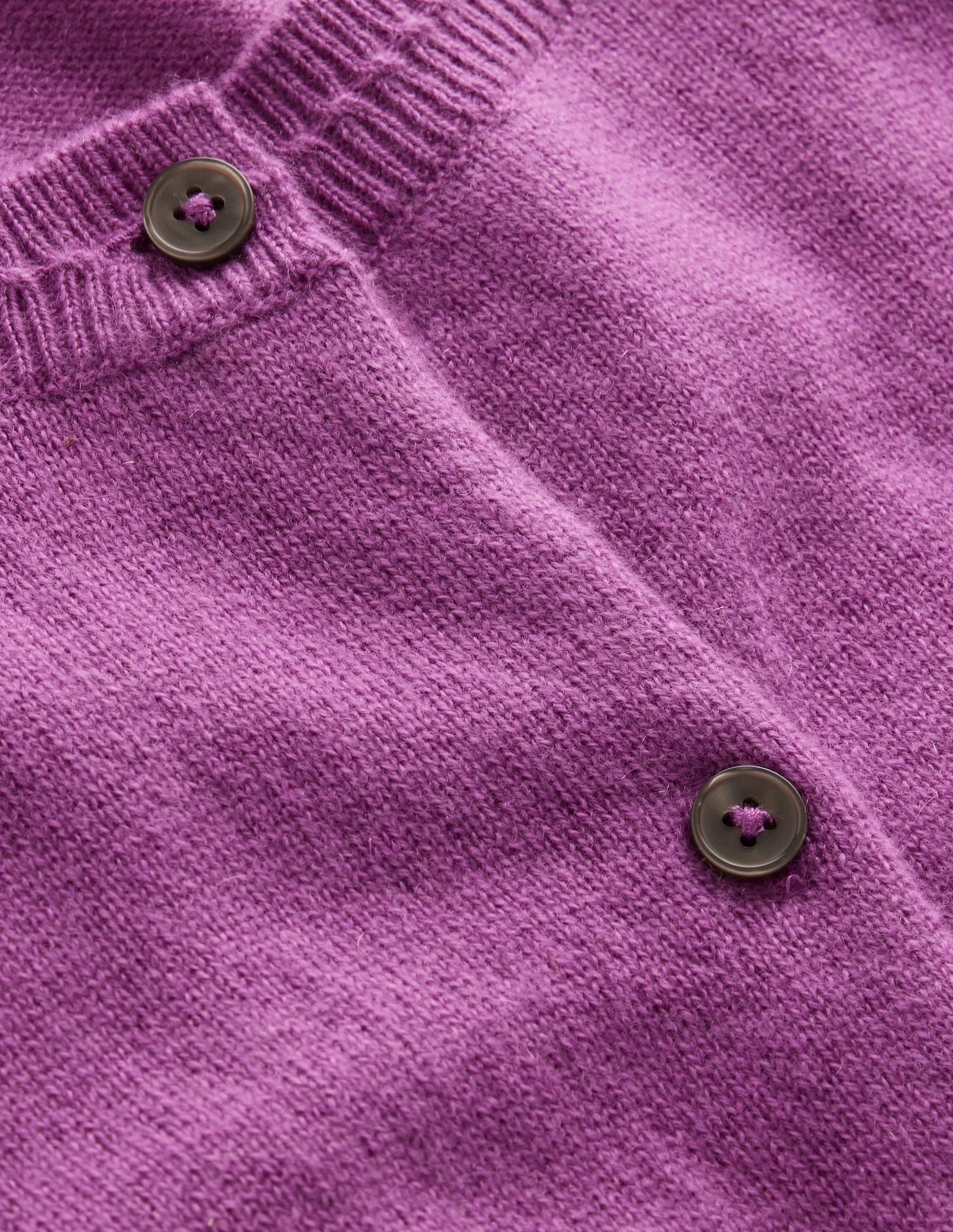 Eva Kaschmir-Strickjacke mit Rundhalsausschnitt-Maulbeere - Image 6