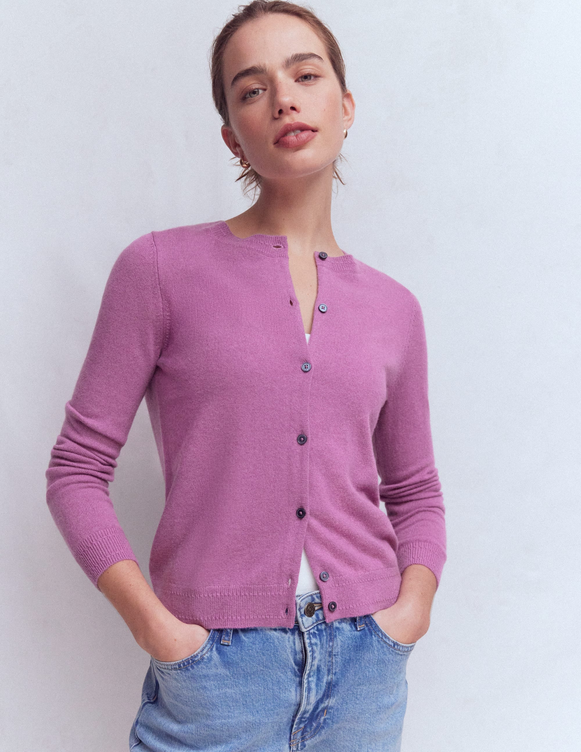 Eva Kaschmir-Strickjacke mit Rundhalsausschnitt-Rotklee-Rosa - Image 4