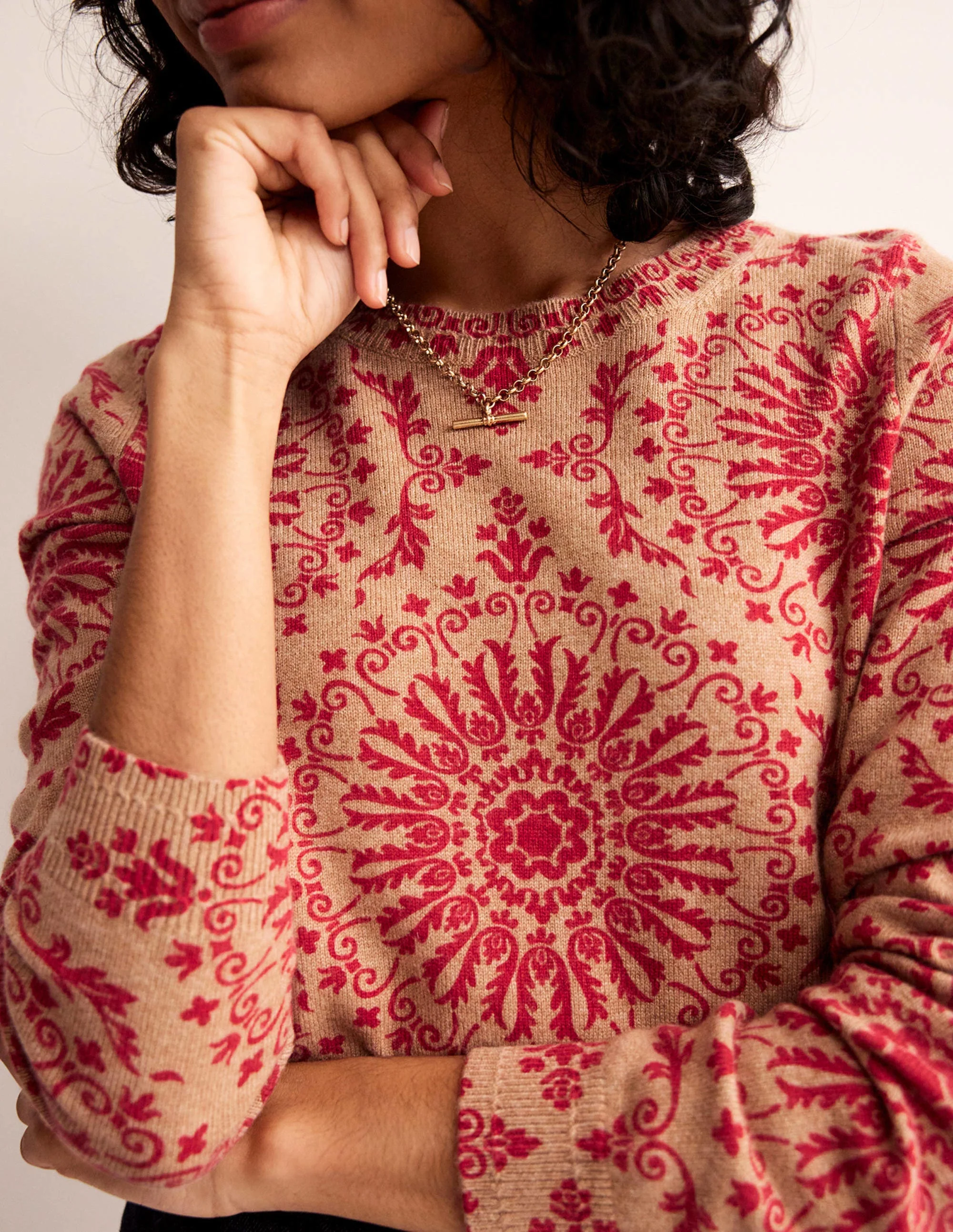 Eva Kaschmirpullover mit Rundhalsausschnitt-Kamelbraun Pfingstrose - Image 2