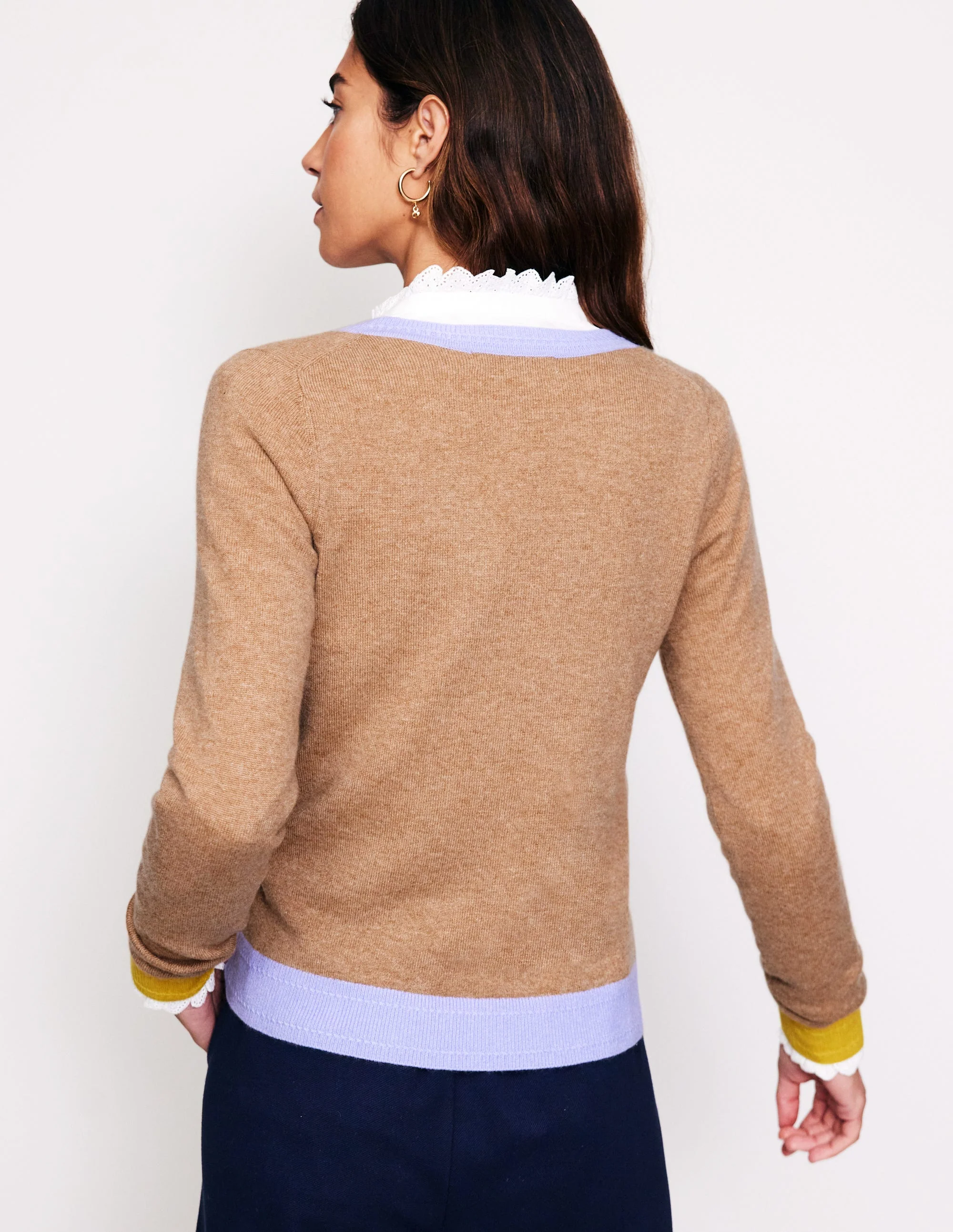 Eva Kaschmirpullover mit V-Ausschnitt-Camel Meliert Blockfarben - Image 3