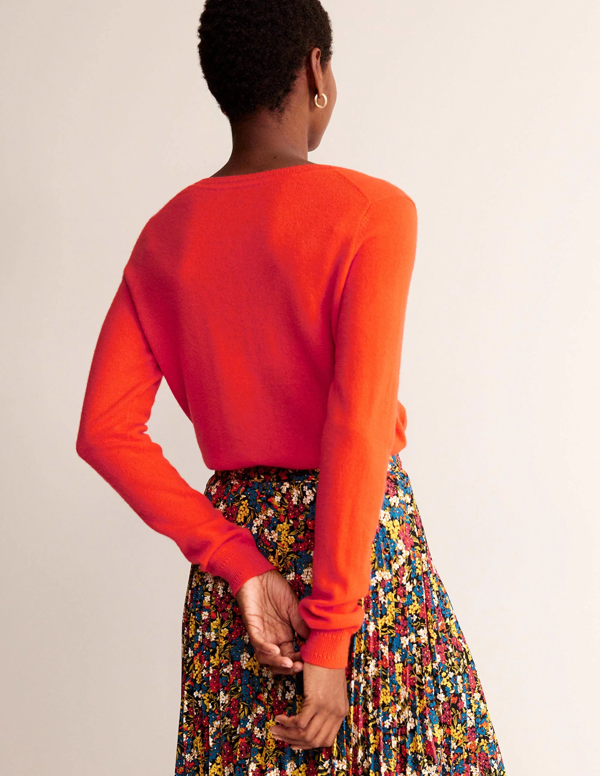 Eva Kaschmirpullover mit V-Ausschnitt-Fiesta-Orange - Image 3