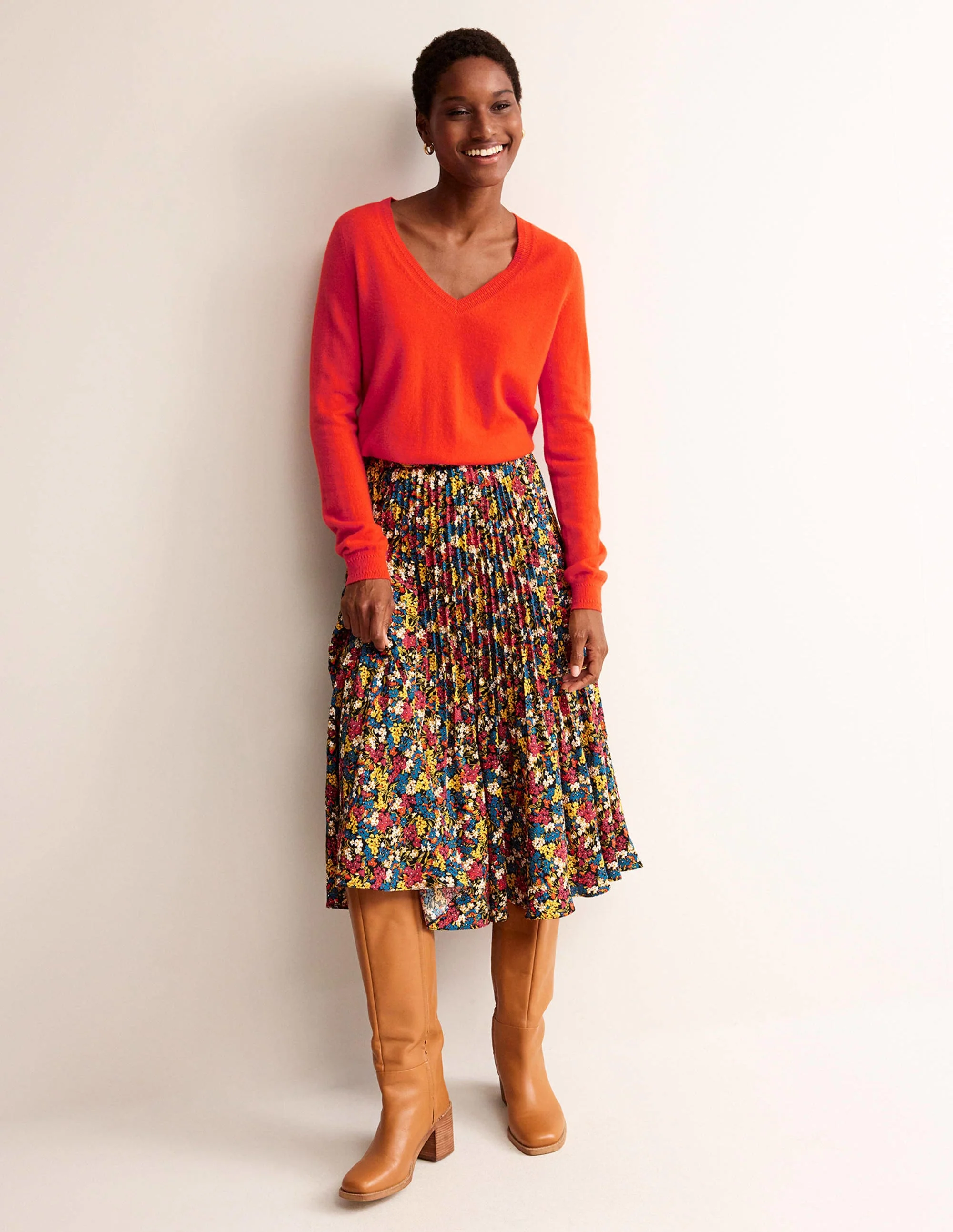Eva Kaschmirpullover mit V-Ausschnitt-Fiesta-Orange - Image 4