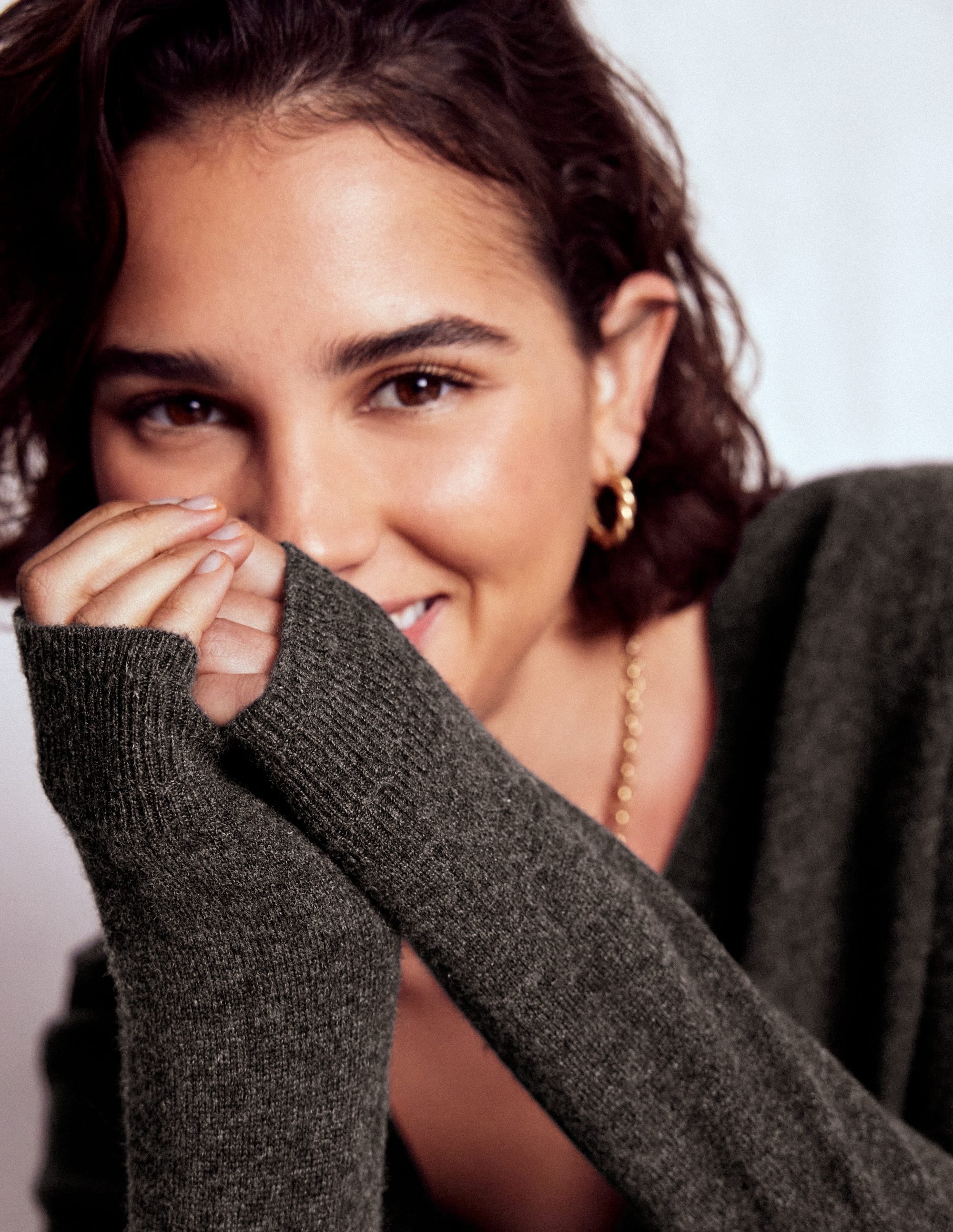 Eva Verkürzte Strickjacke aus Kaschmir-Anthrazit Melange - Image 5