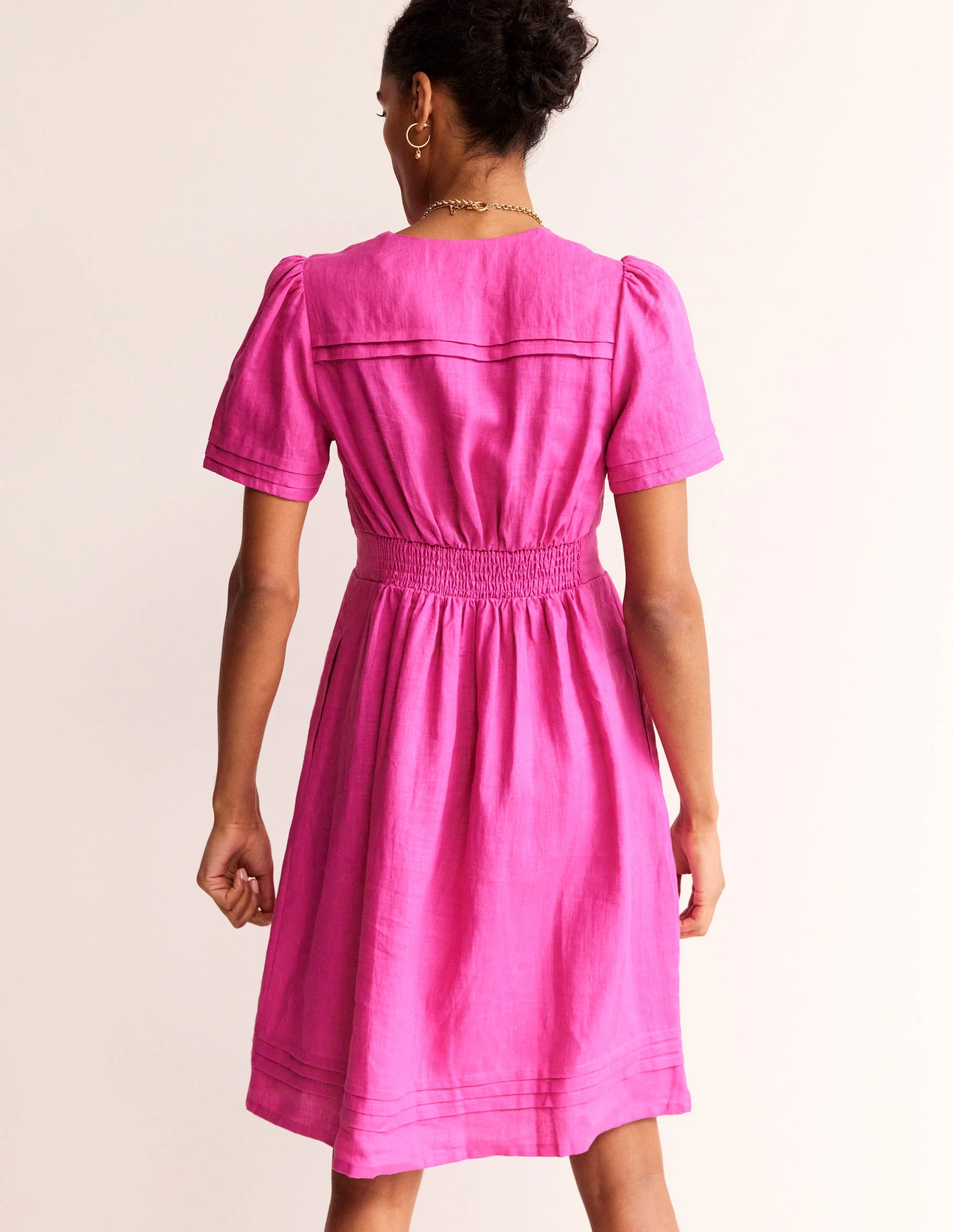 Eve Kurzes Leinenkleid-Magenta - Image 3