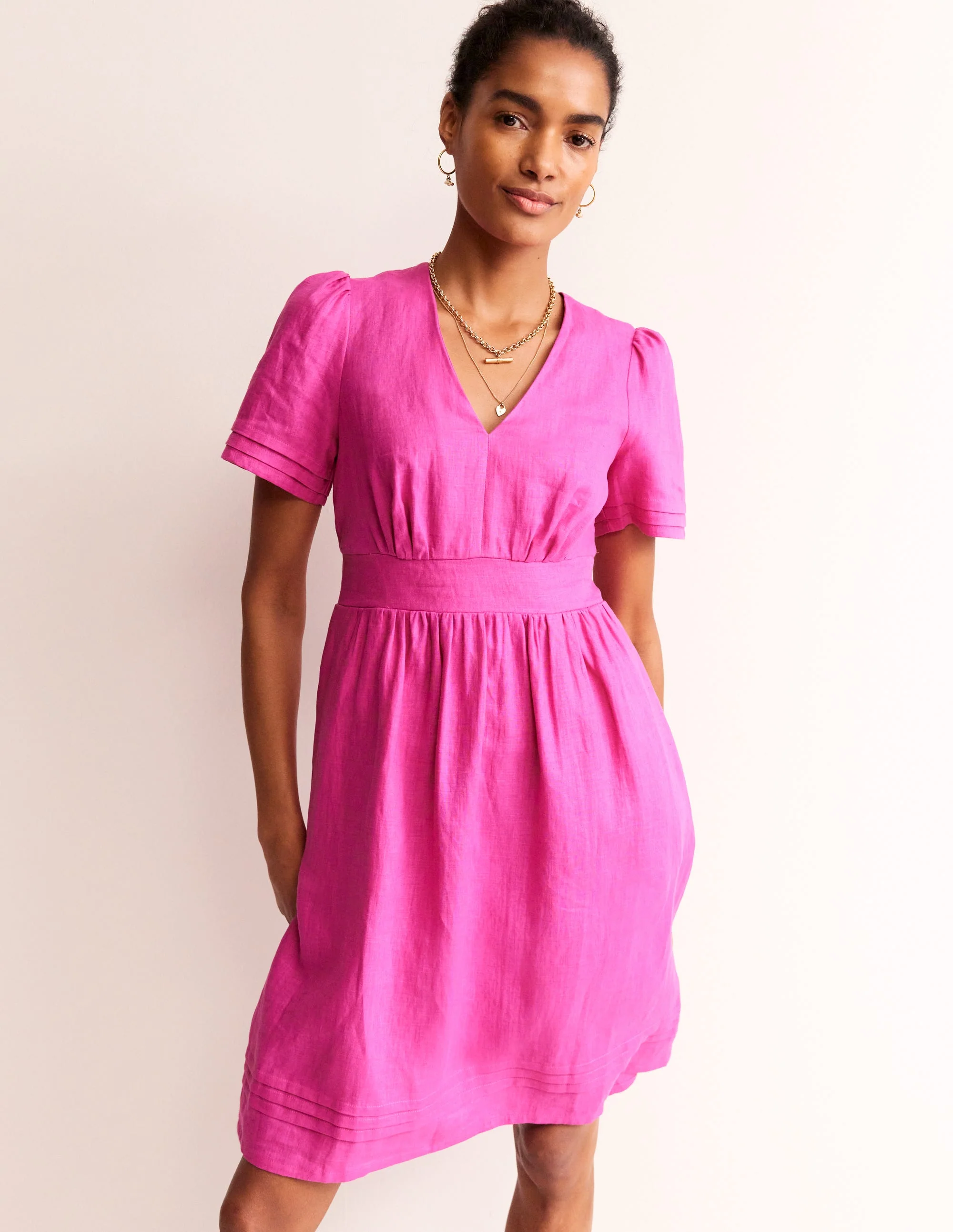 Eve Kurzes Leinenkleid-Magenta - Image 4
