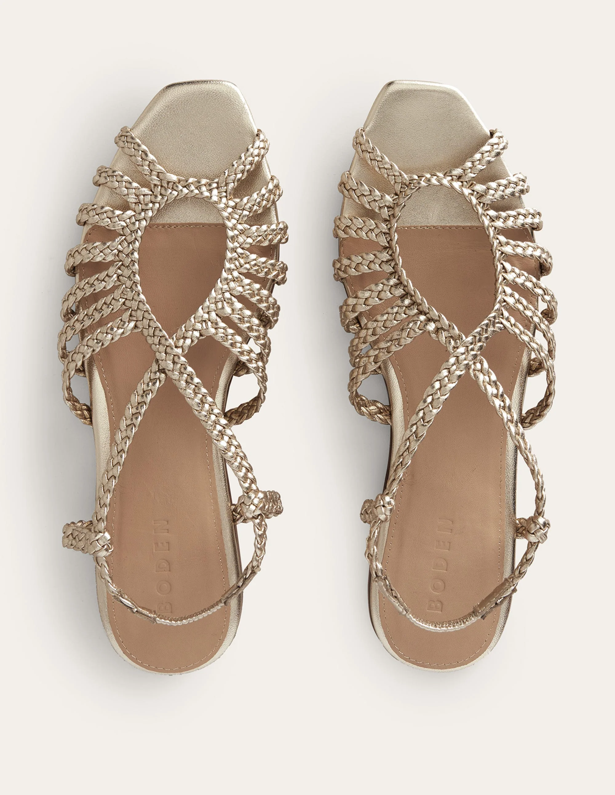 Flache Sandalen mit Webriemchen-Gold - Image 5