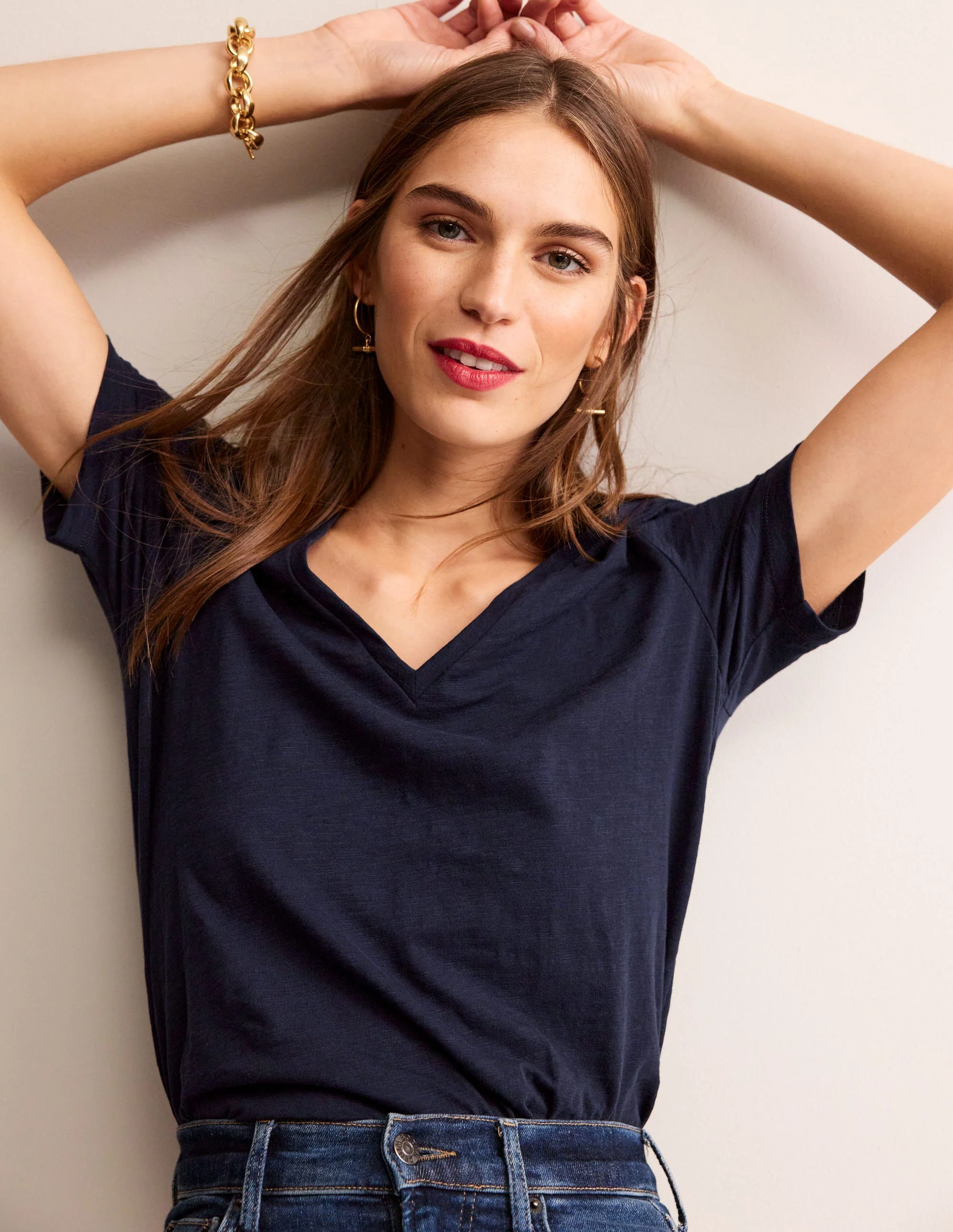 Flammgarn-T-Shirt mit V-Ausschnitt und regulärer Passform-Aqua Marine Marl - Image 4
