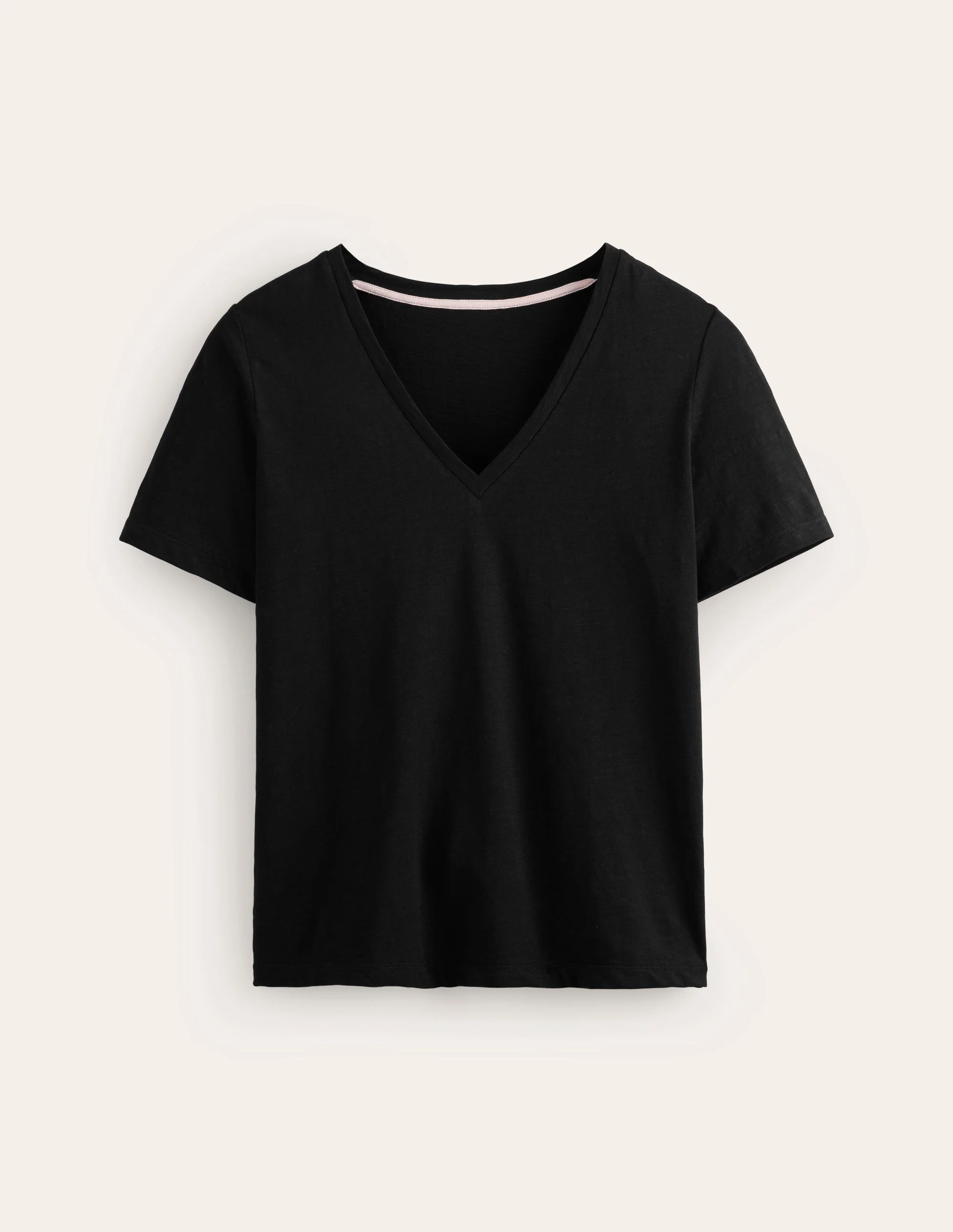 Flammgarn-T-Shirt mit V-Ausschnitt und regulärer Passform-Schwarz - Image 5