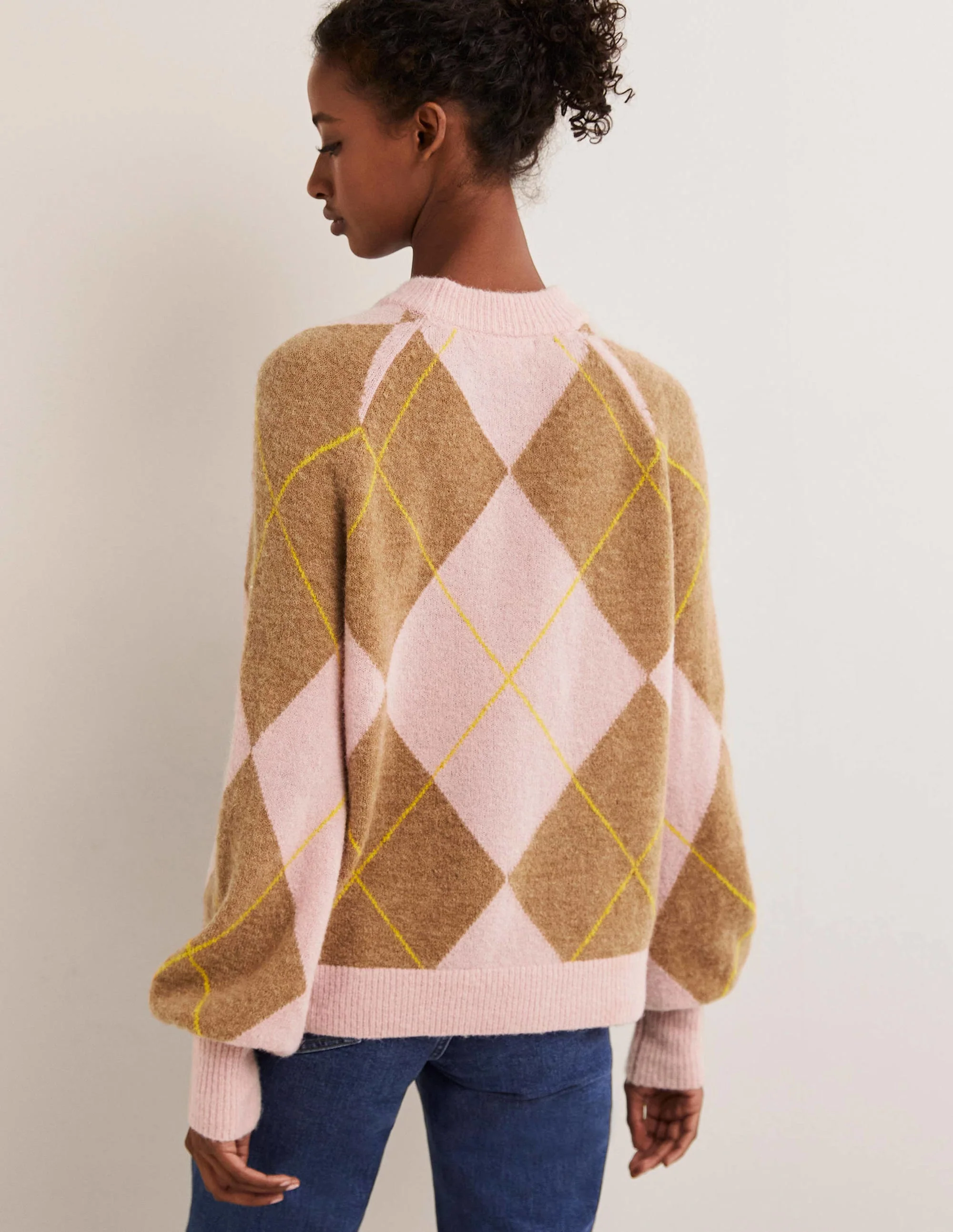 Flauschiger Pullover mit Blousonärmeln-Kamelhaarbraun/Delfinrosa, Argyle-Muster - Image 3