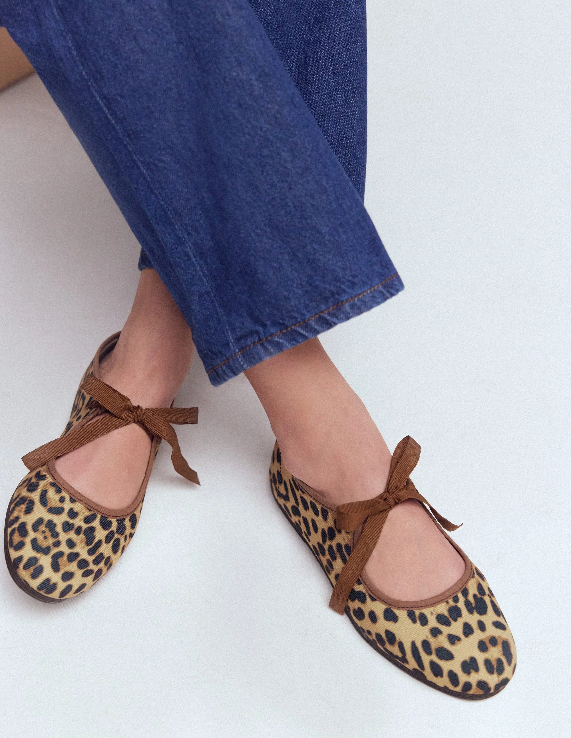 Flexible Mary Janes zum Schnüren-Mohair, Leopardenmuster - Image 3