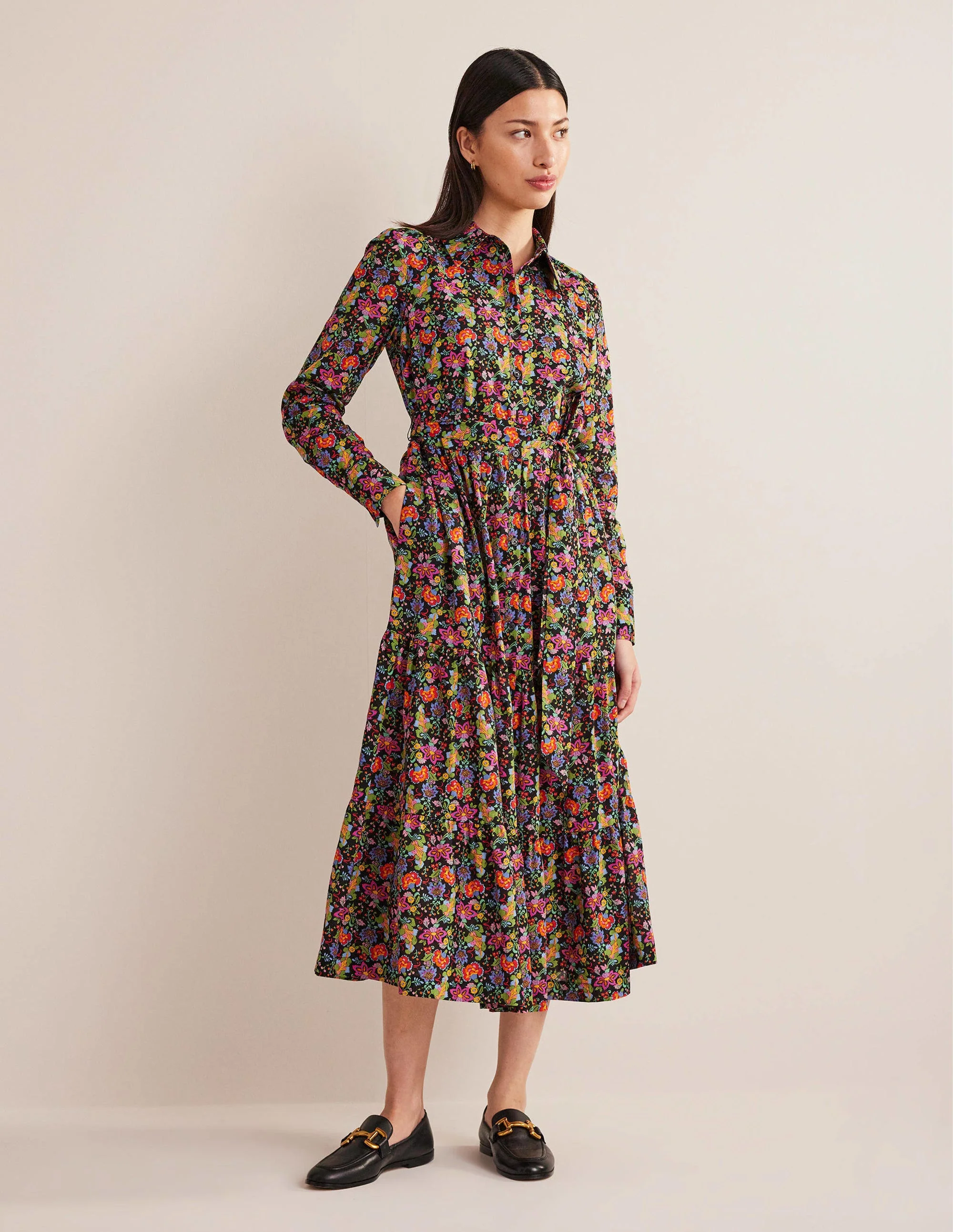 Flo Midi-Hemdblusenkleid aus Baumwolle-Schwarz, Nelkengarten
