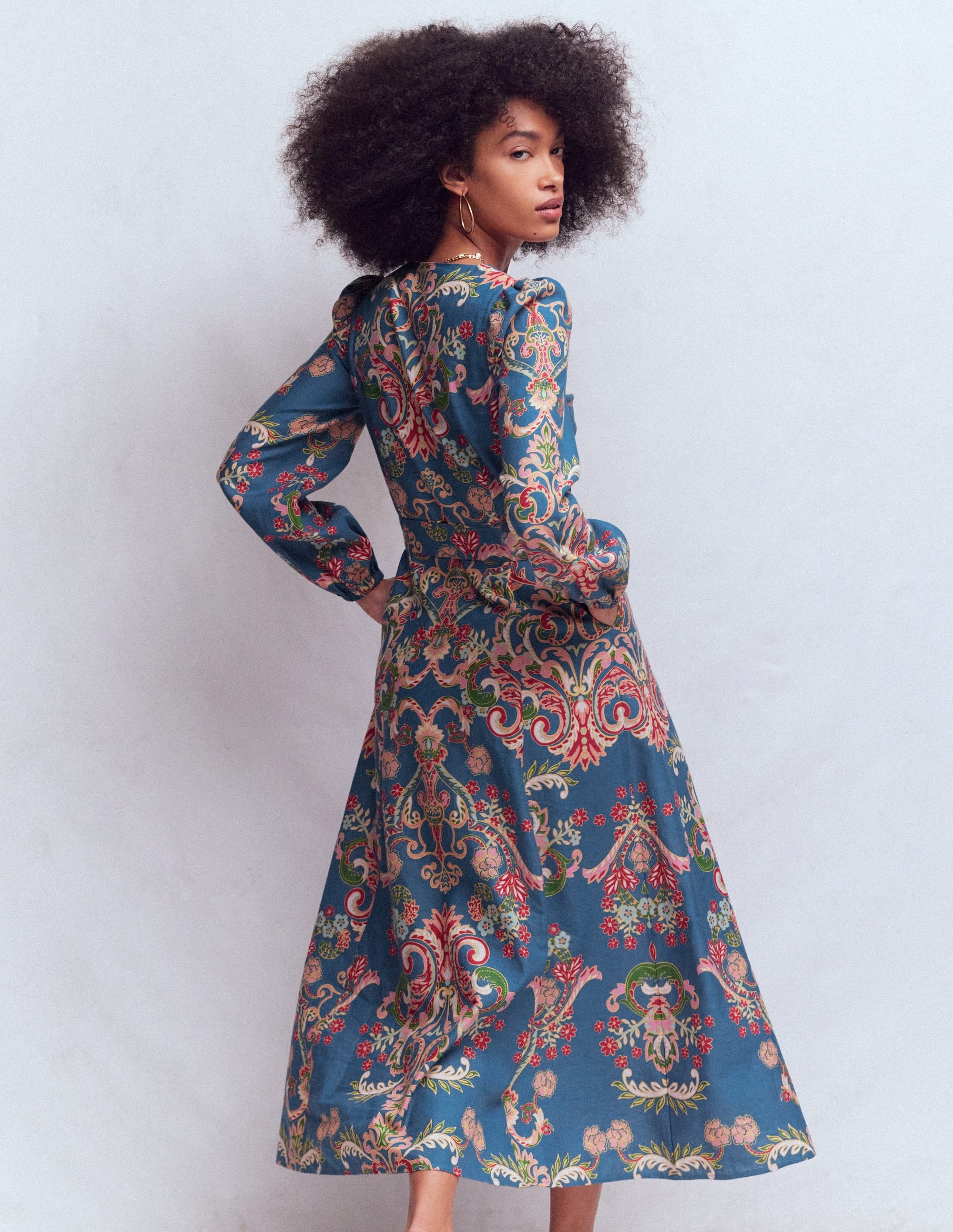 Florence Kleid aus Leinenmischgewebe-Blau, Bezaubernder Blumenstrauß - Image 4