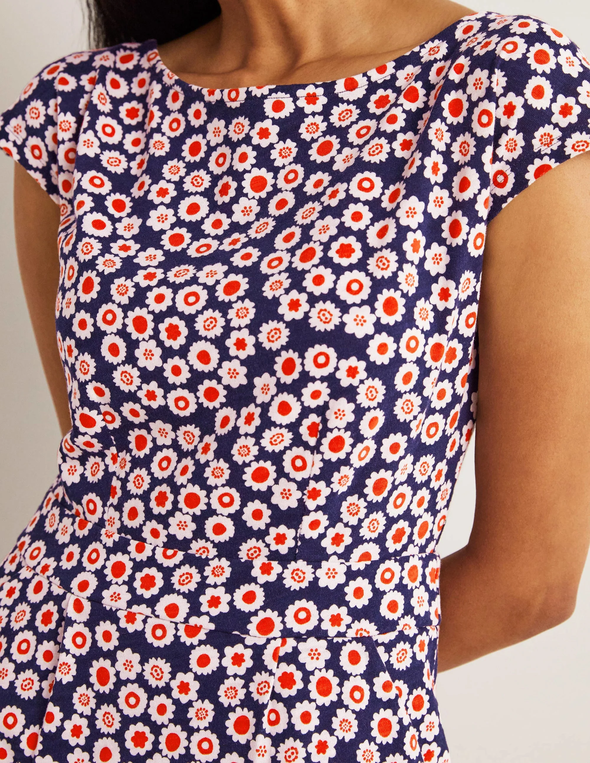 Florrie Jerseykleid-Französisches Navy, Filigranes Wirbelmuster - Image 2
