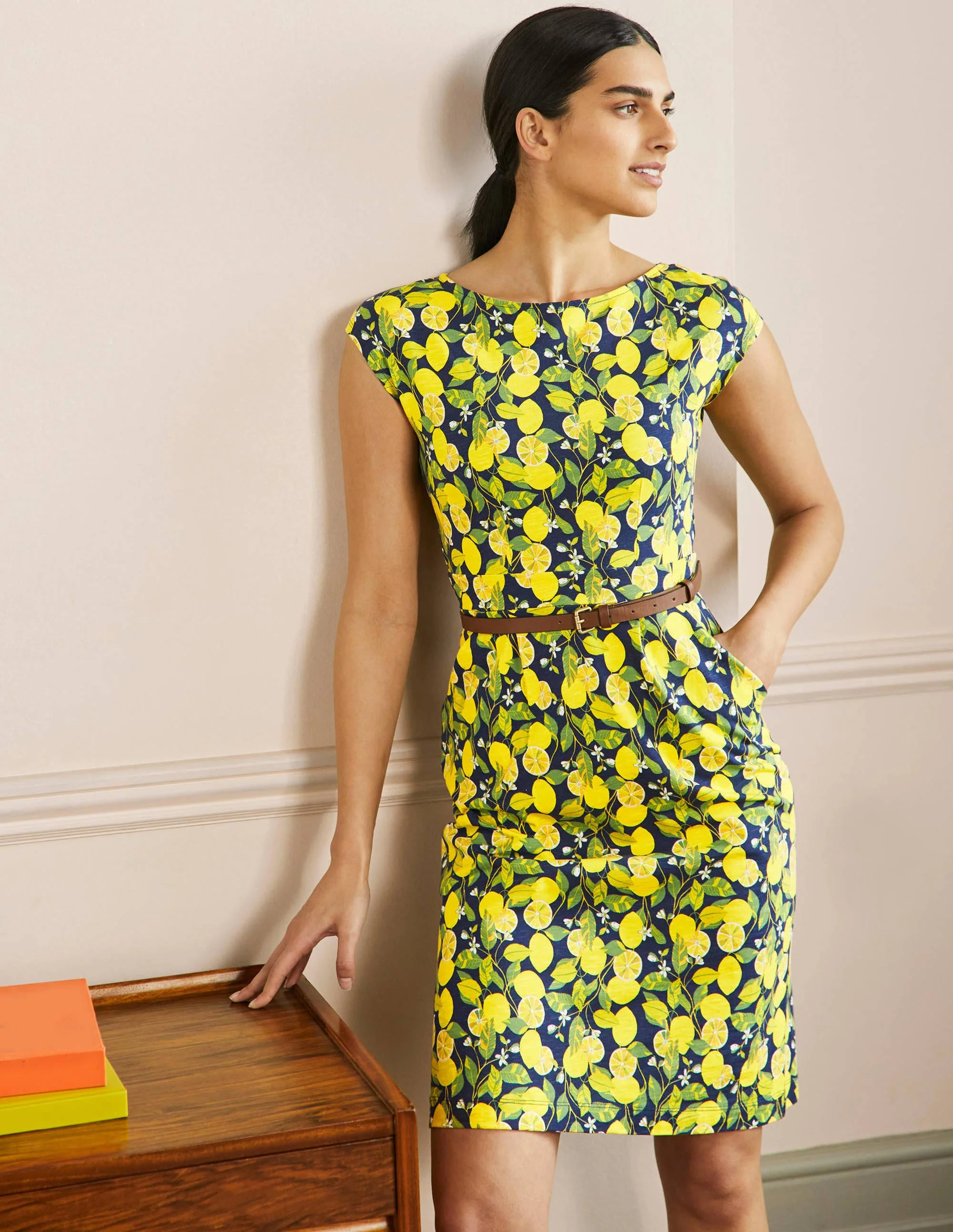 Florrie Jerseykleid-Französisches Navy, Zitronenranke - Image 4