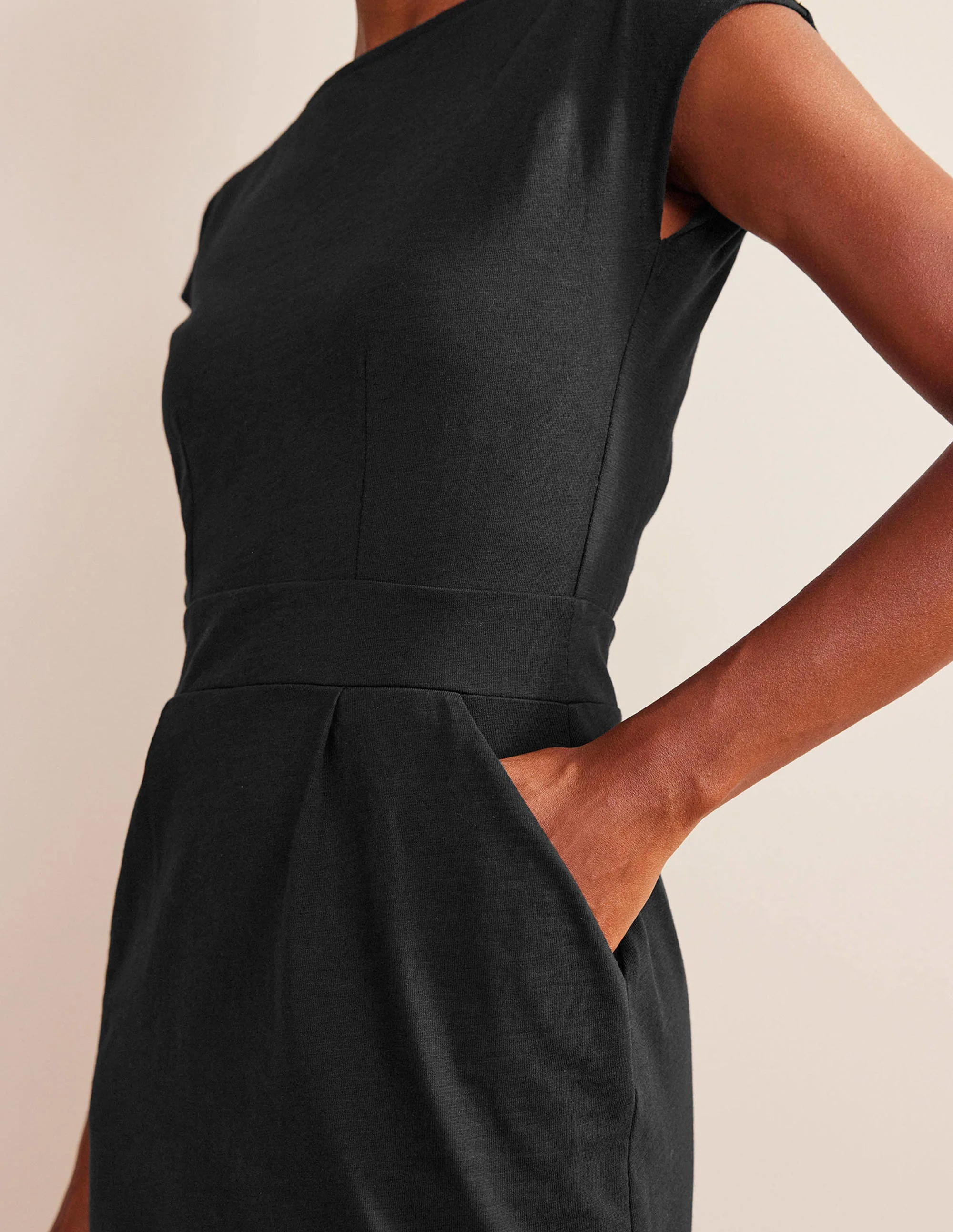 Florrie Jerseykleid-Schwarz - Image 2