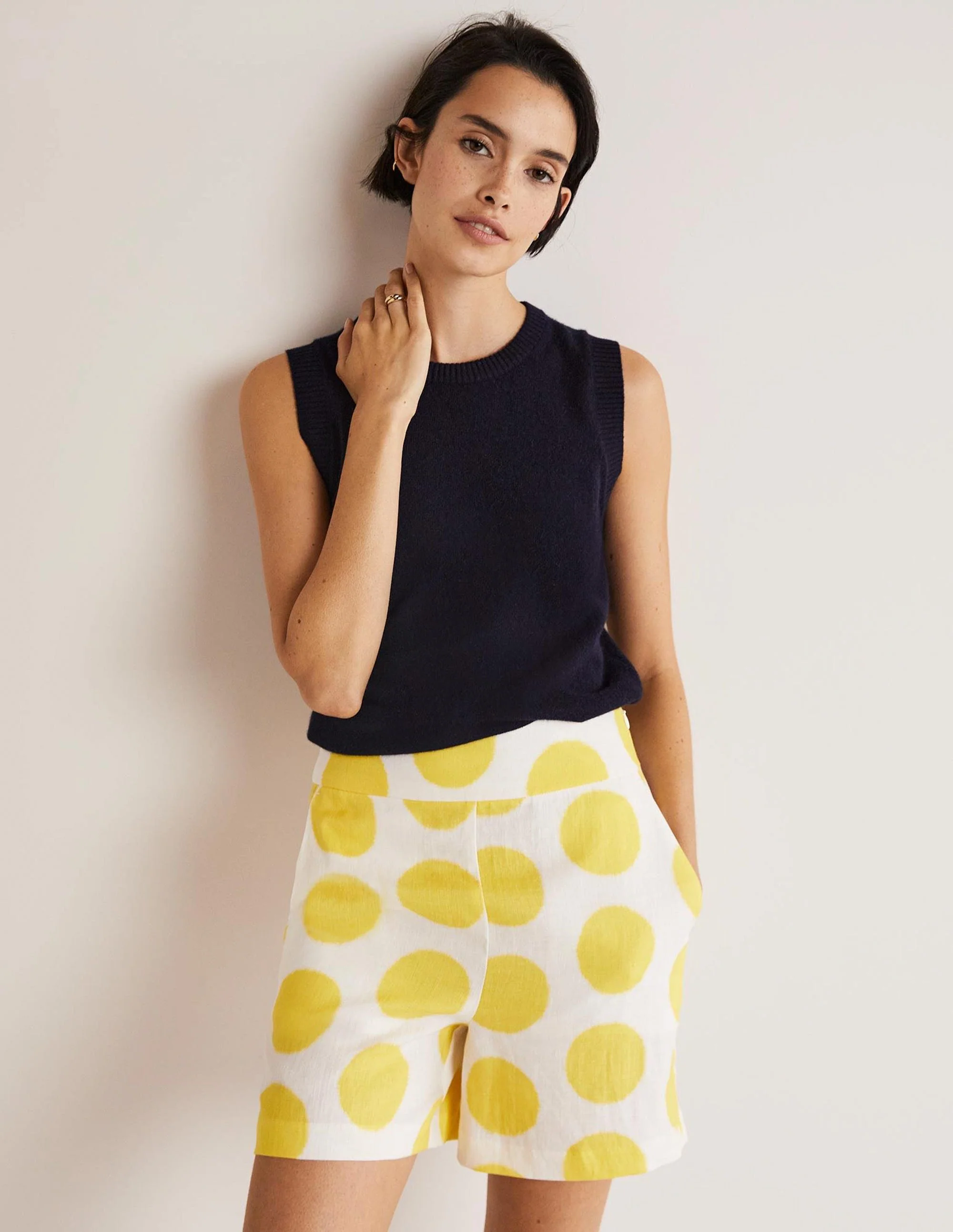 Georgina Leinenshorts-Rauchgelb, Ikat-Tupfen