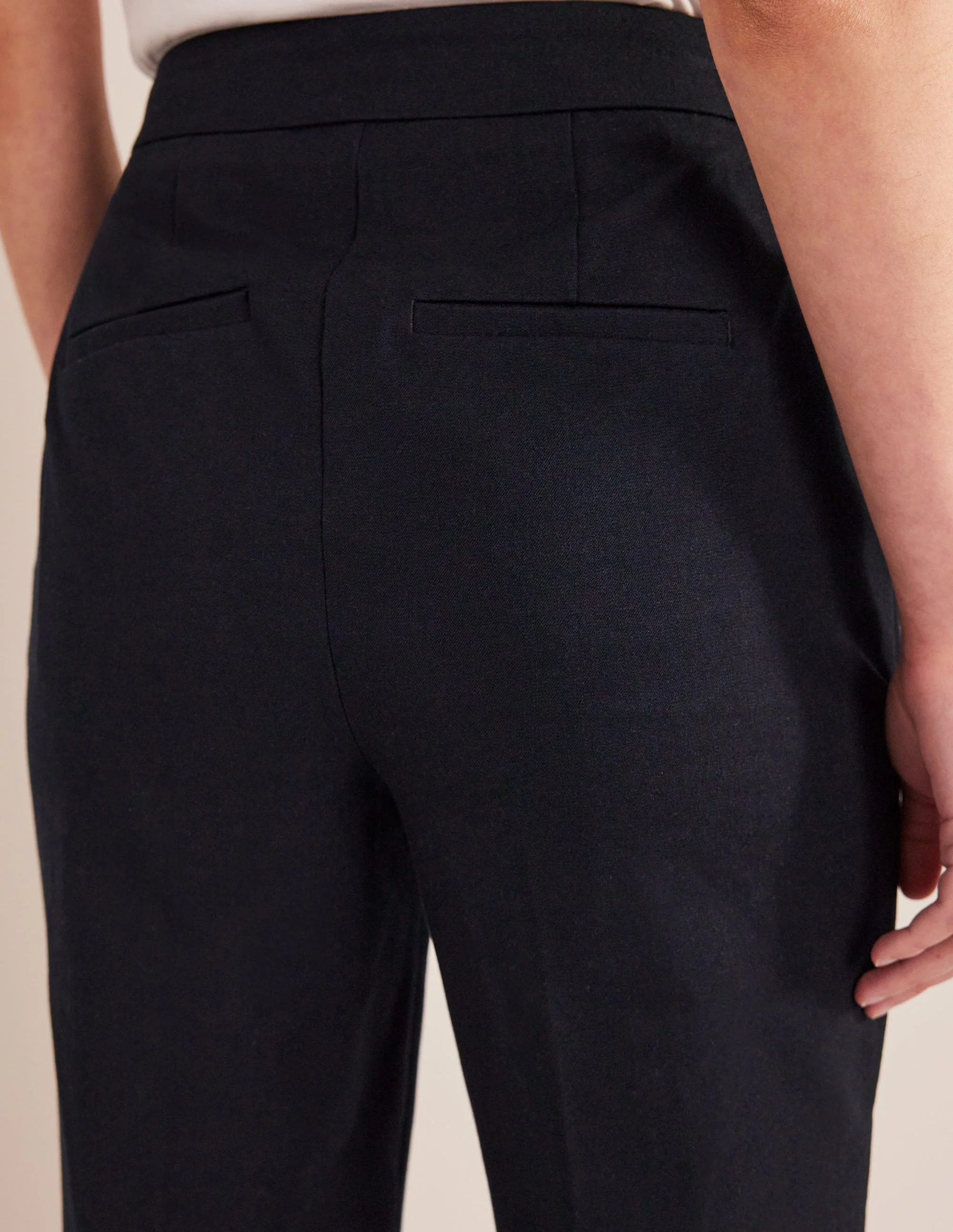 Gerade geschnittene Hose mit 2-Wege-Stretch-Marineblau - Image 2