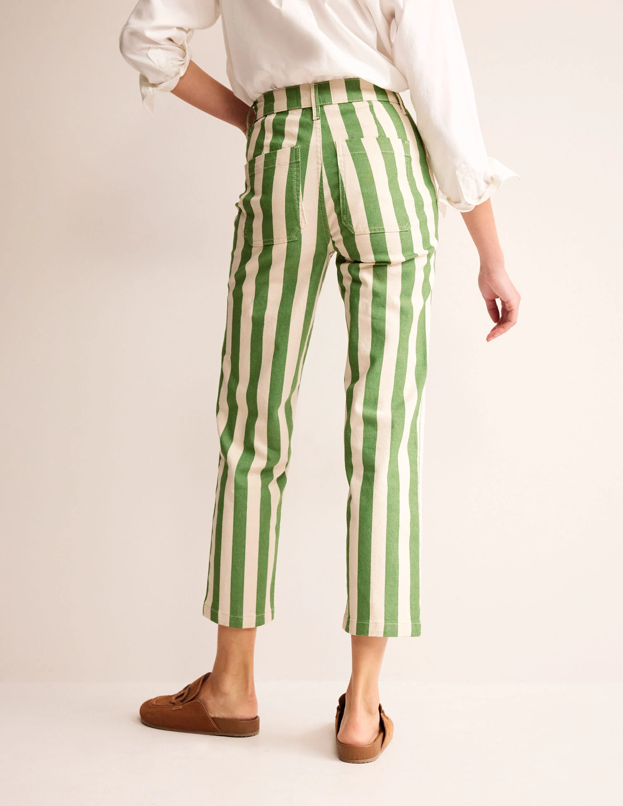 Gerade geschnittene Hose mit Streifen-Grün und Naturweiß gestreift - Image 3