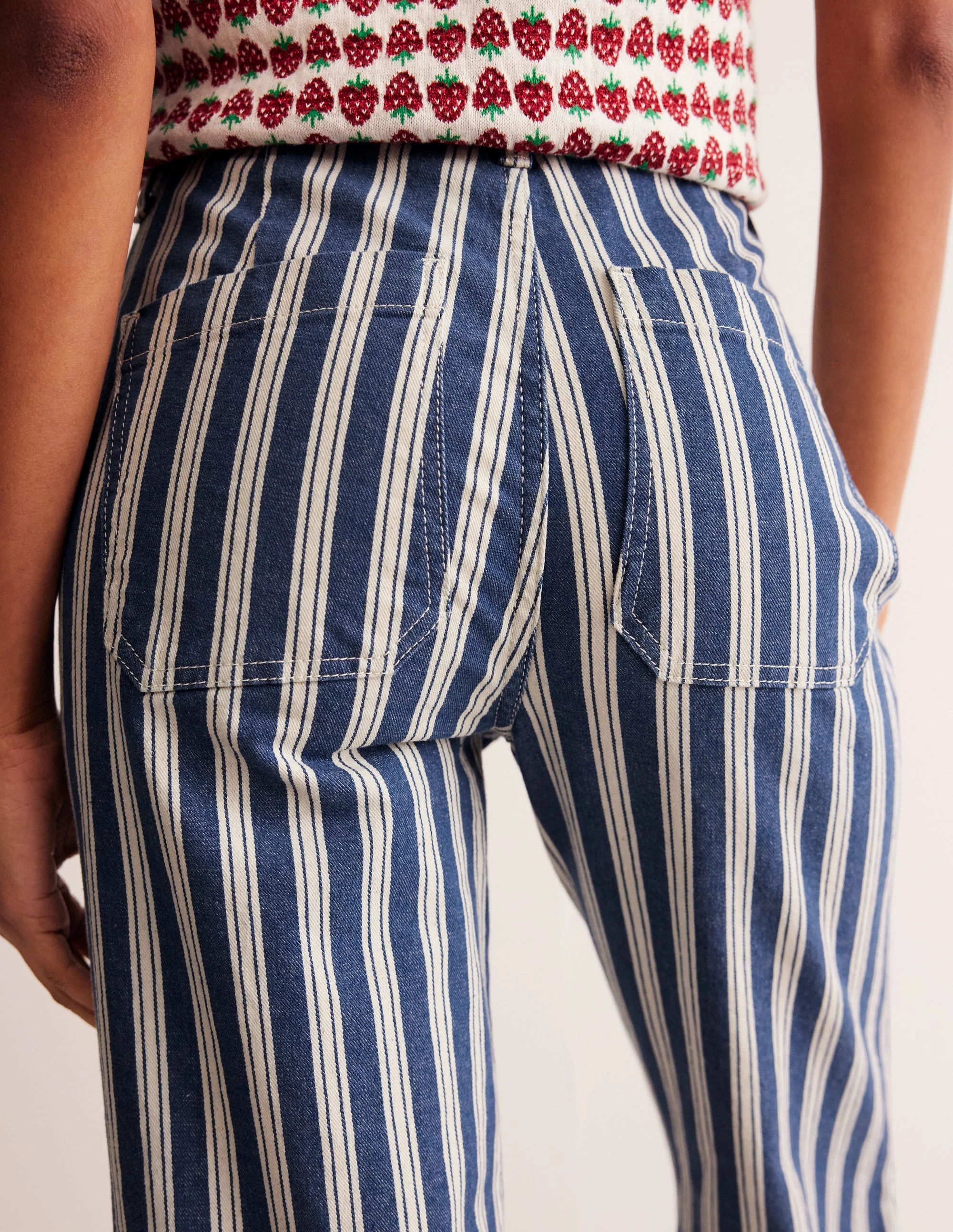 Gerade geschnittene Hose mit Streifen-Marineblau Streifen - Image 3