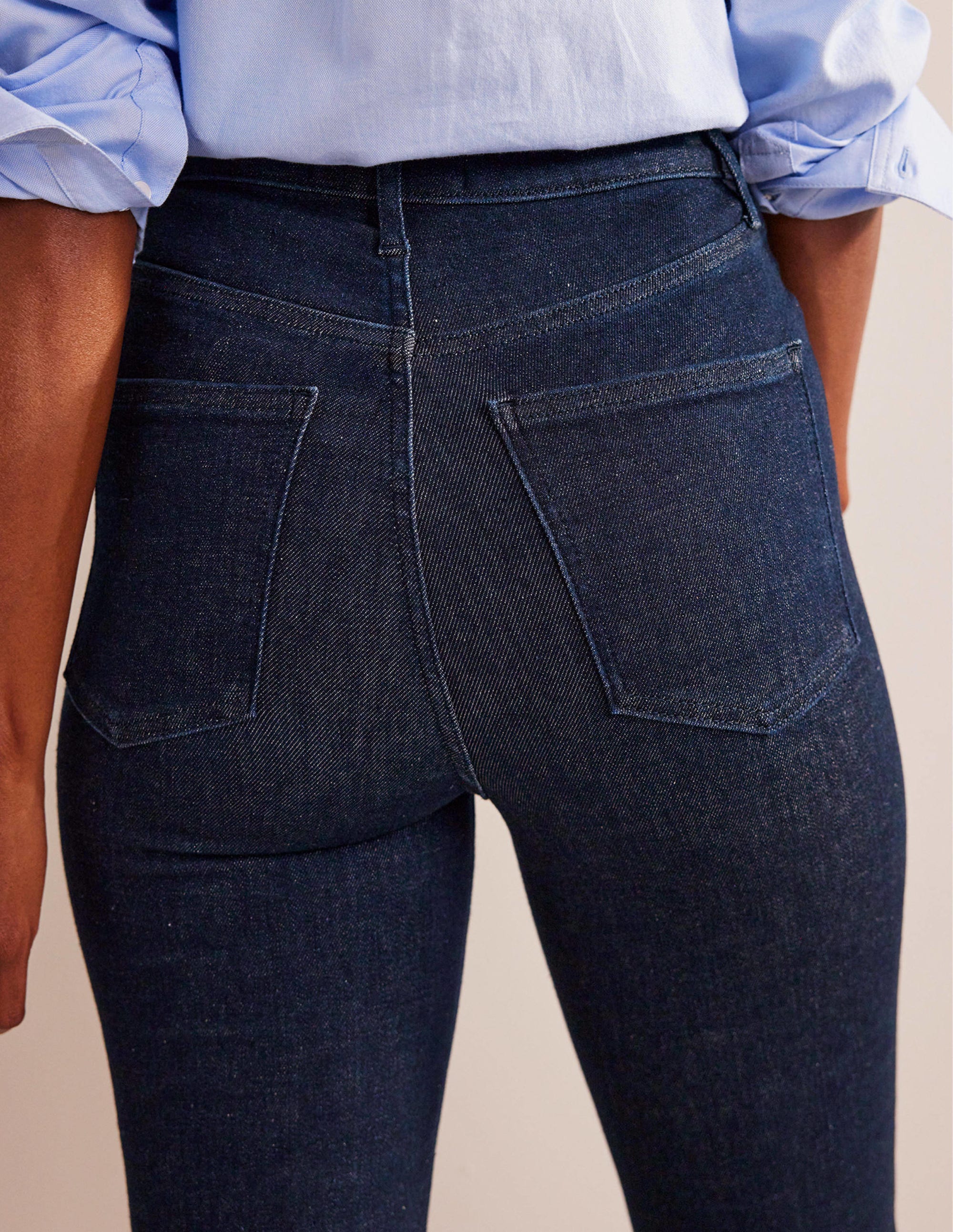 Gerade Jeans mit aufgesetzten Taschen-Indigo-Waschung - Image 2