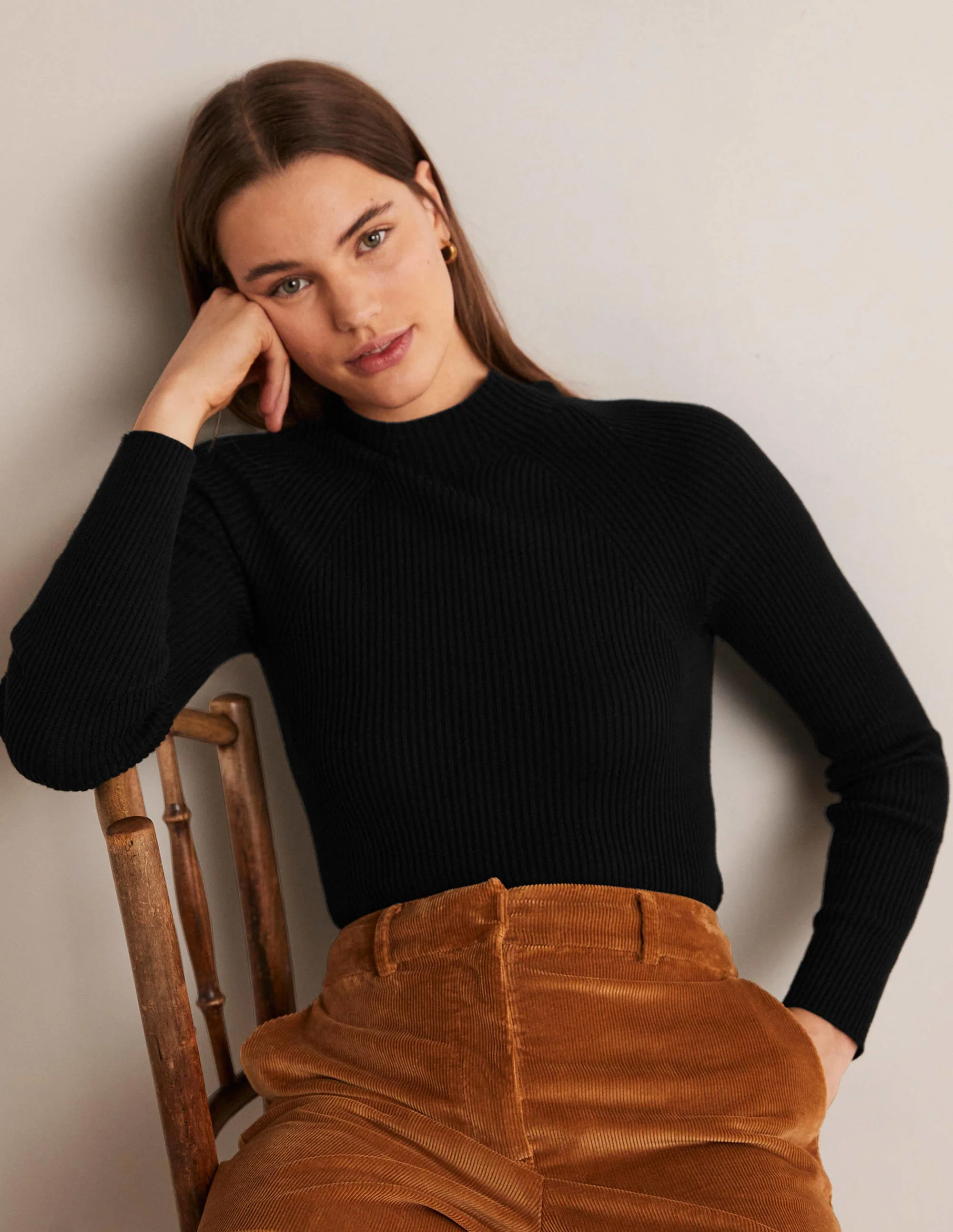 Gerippter Pullover mit hohem Kragen-Schwarz - Image 10