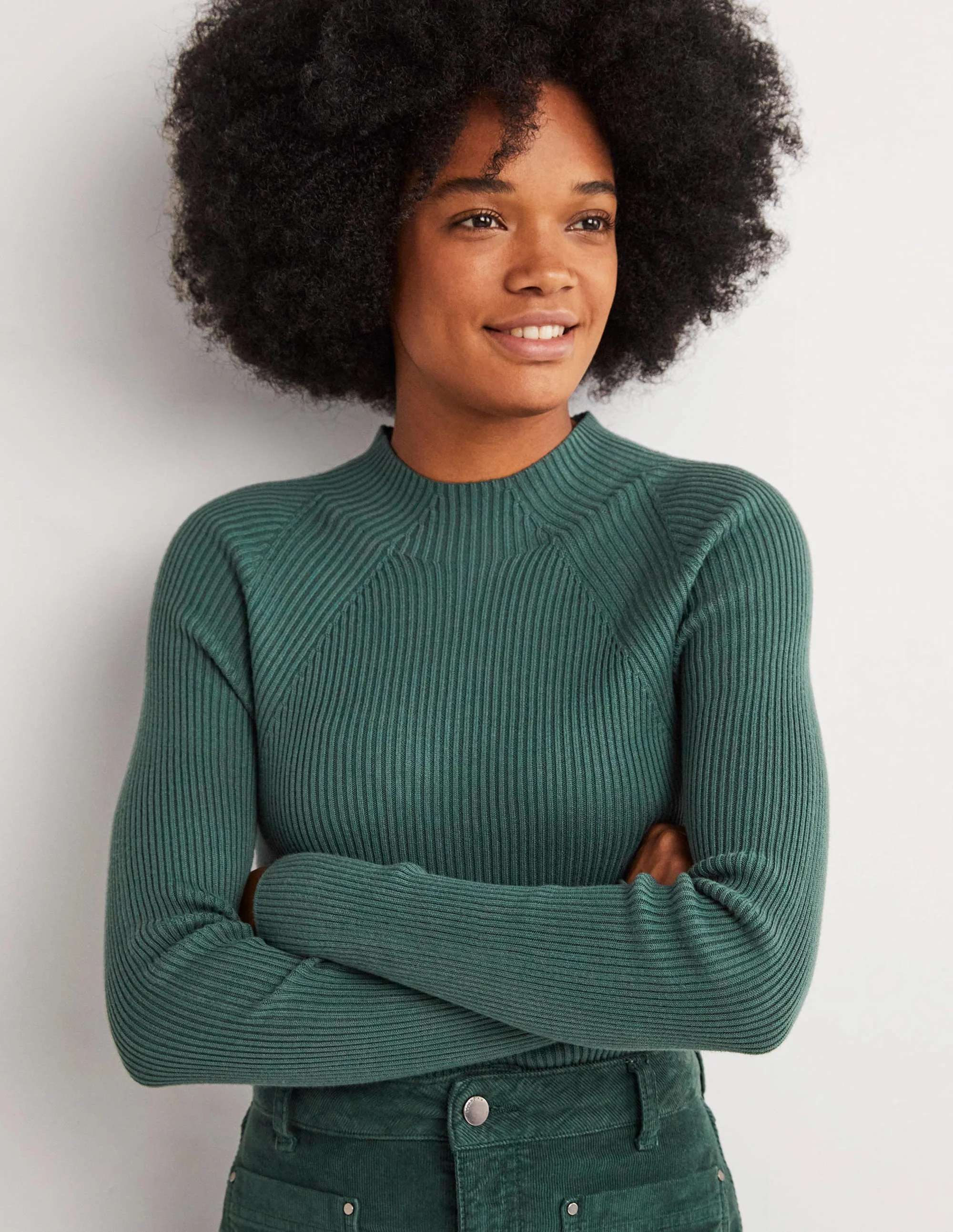 Gerippter Pullover mit hohem Kragen-Trekking-Grün