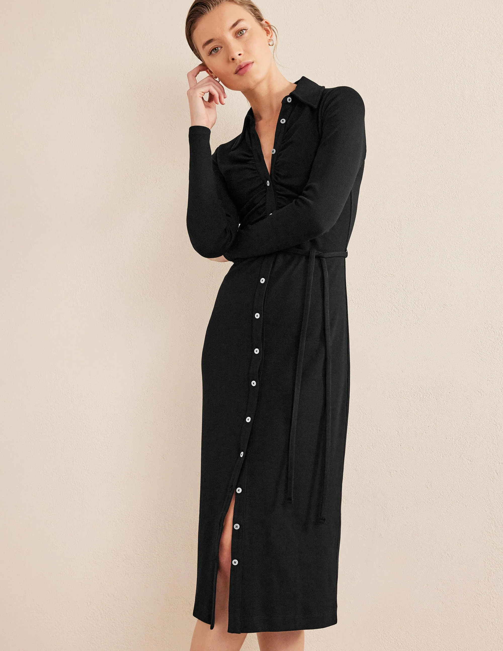 Geripptes Midi-Hemdblusenkleid aus Jersey-Schwarz