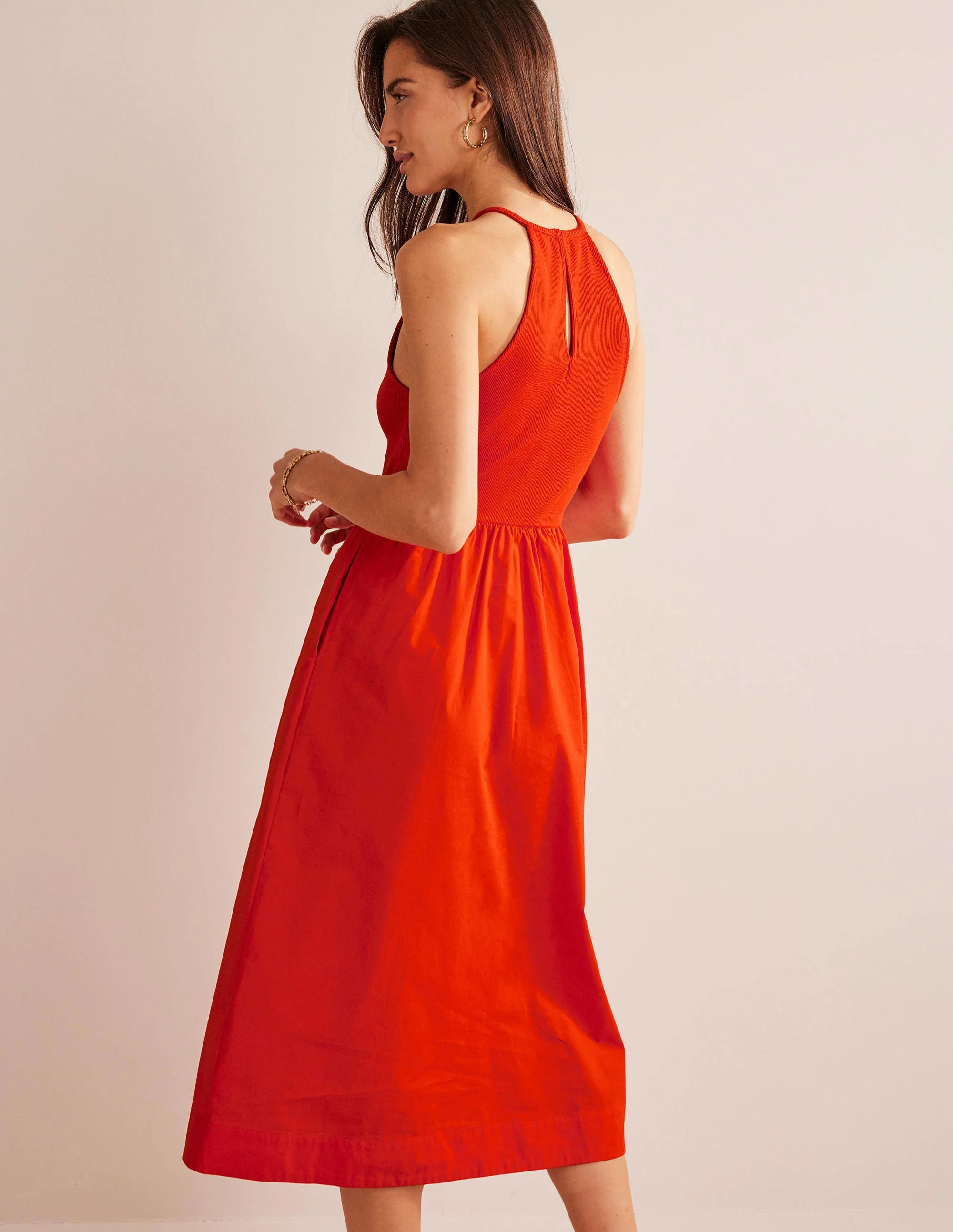 Geripptes Neckholder-Midikleid-Blutorange - Image 4